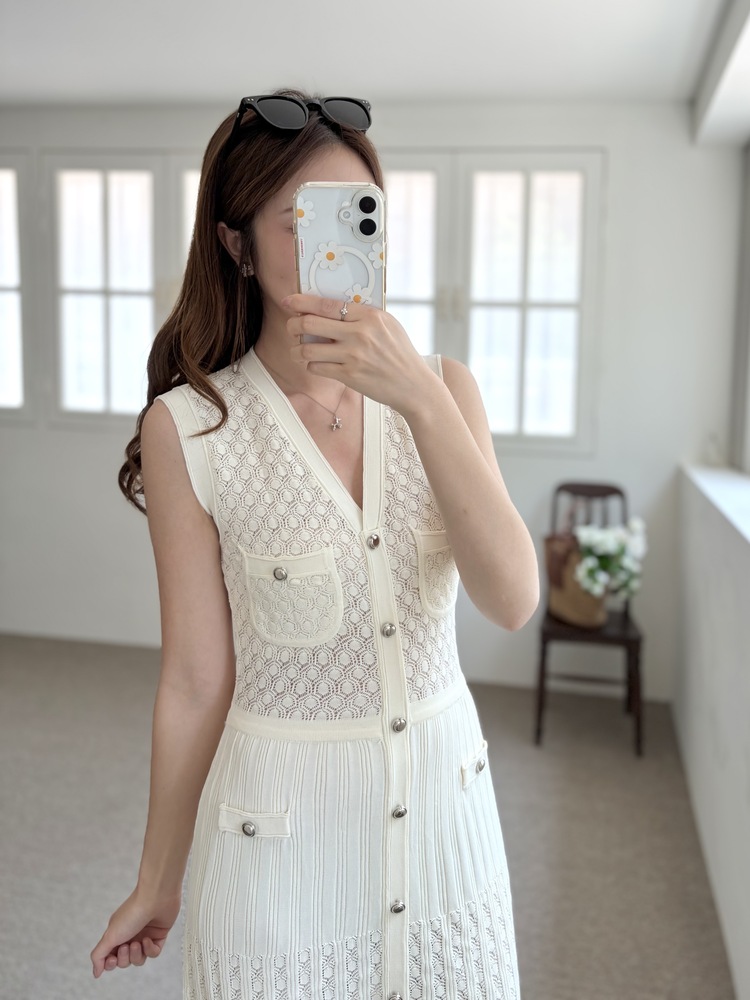 Buttoned Crochet Knit Dress (Ivory)