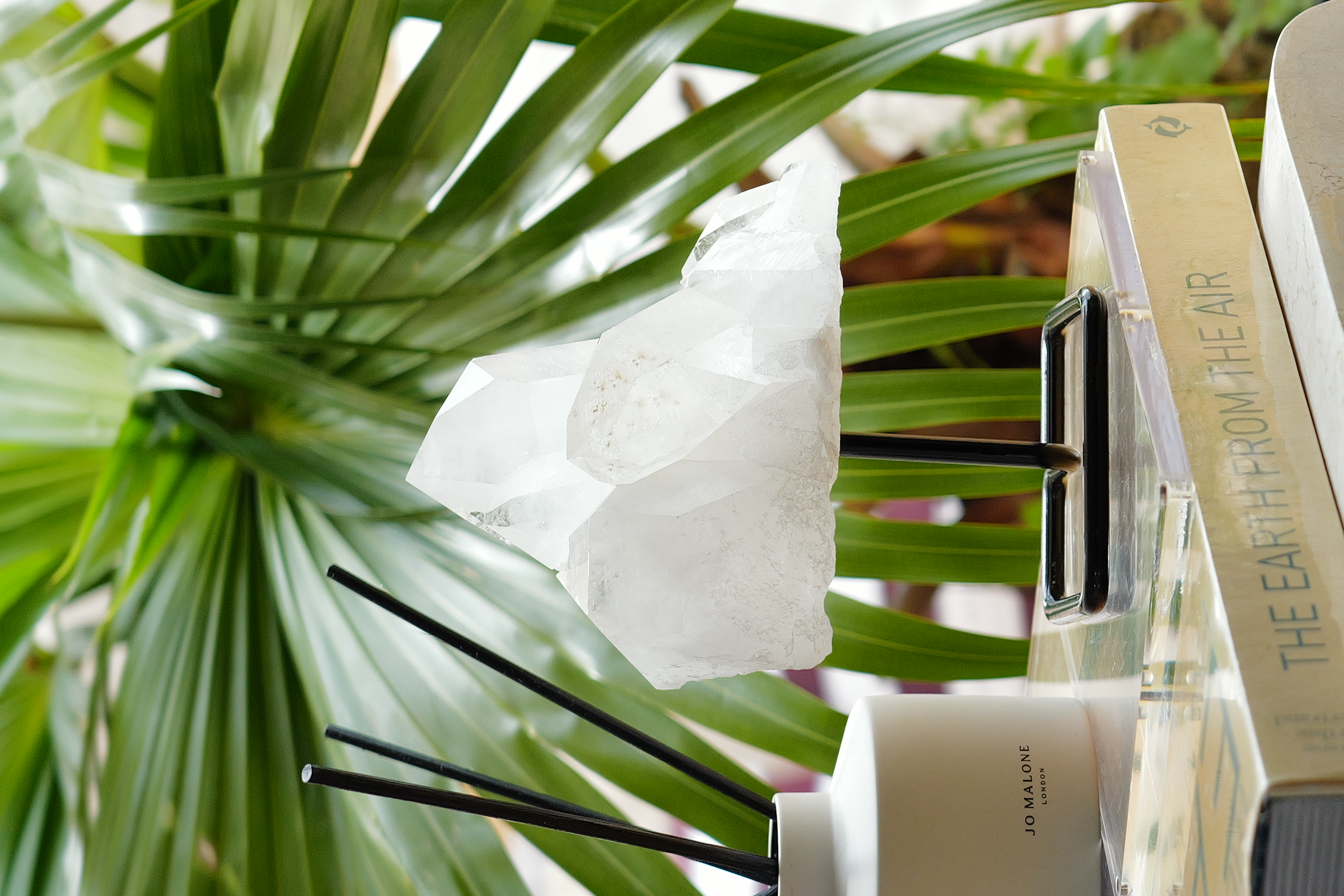 ꧁12.8cm 2.1kg白水晶簇連托架擺件꧂CL.707AC7FG2JT5-RB19*16FF