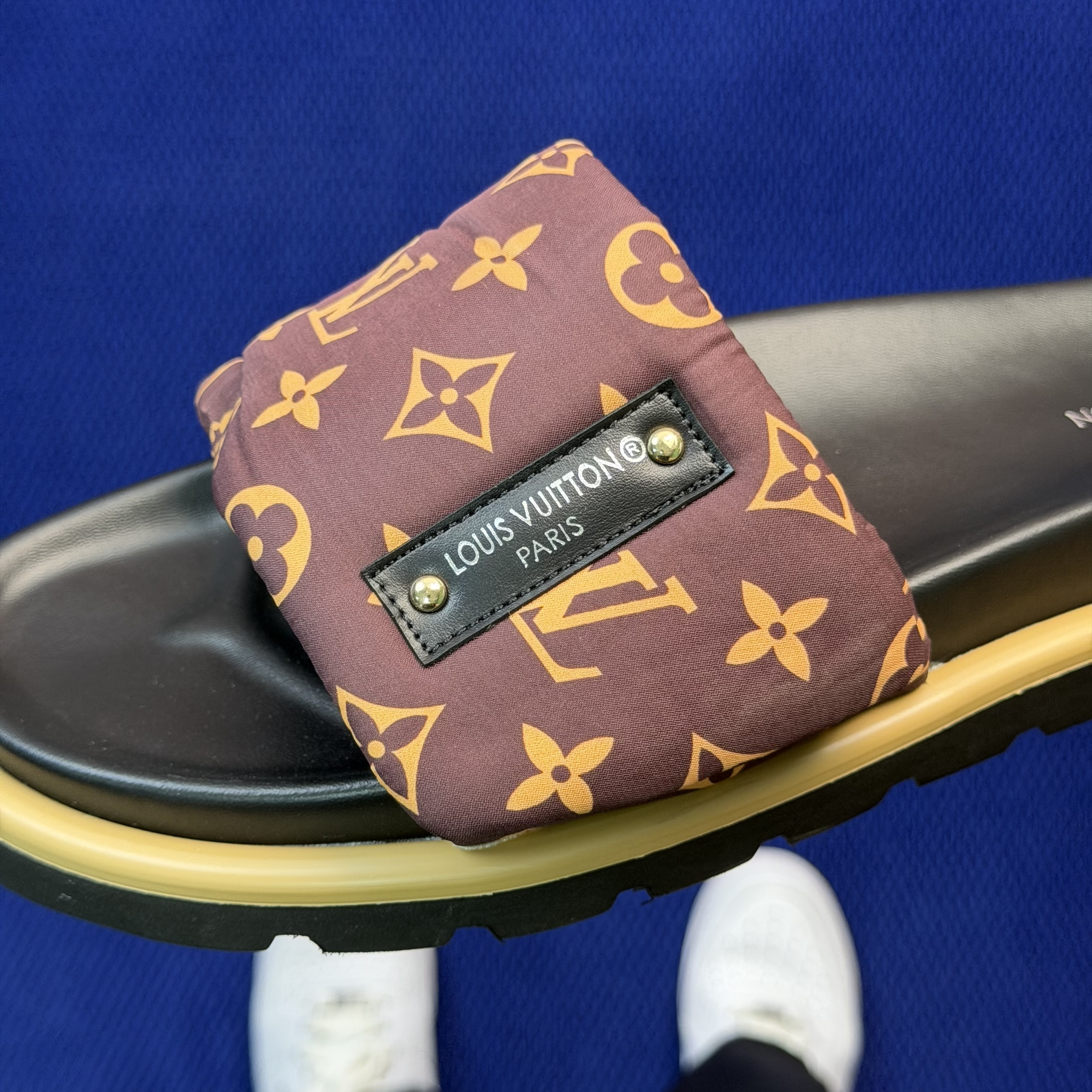 Louis Vuitton LV Pool Pillow Comfort Mule