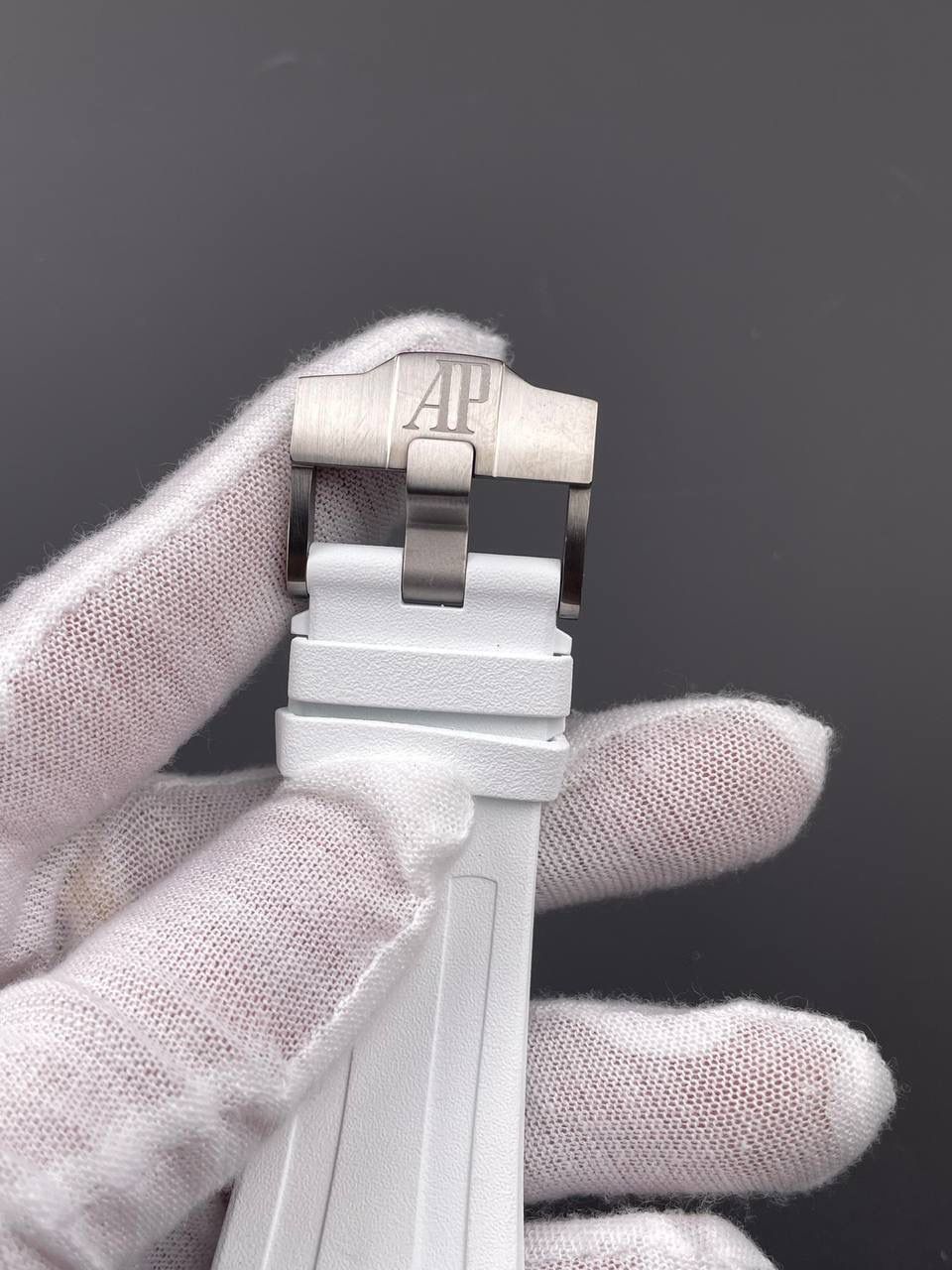 🚀皇家橡树15707 白陶瓷/42mm/3120一体机💯