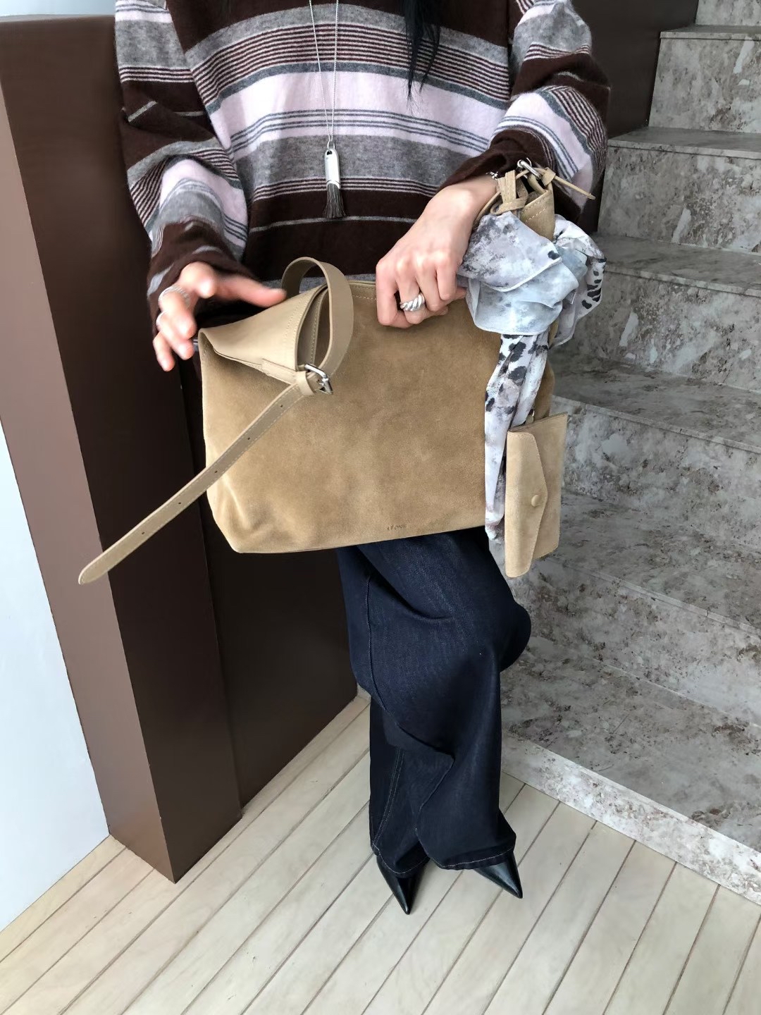 MILAE 牛皮雙面兩用托特包（附同色系子包）