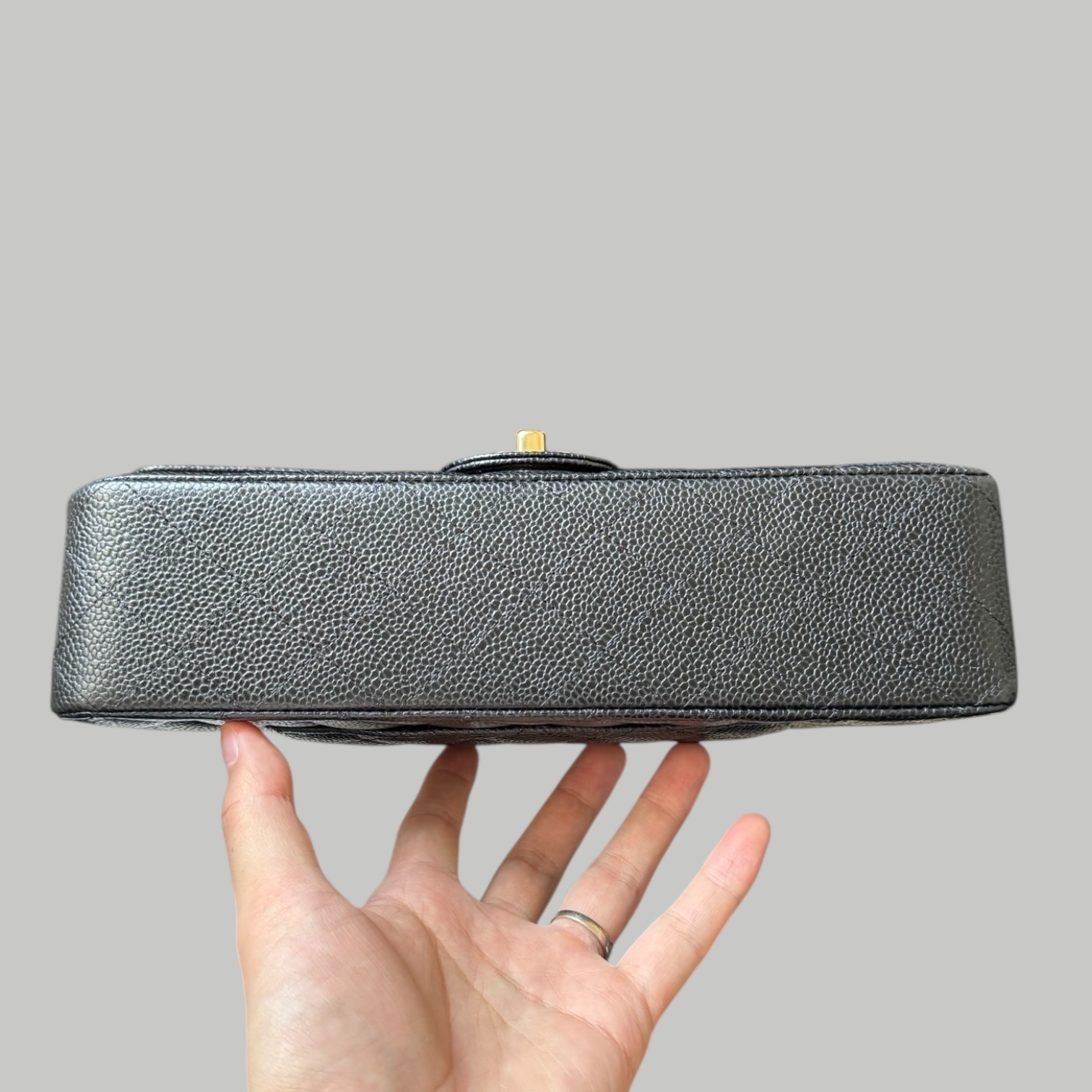 Chanel Caviar CF25 荔枝枝金扣