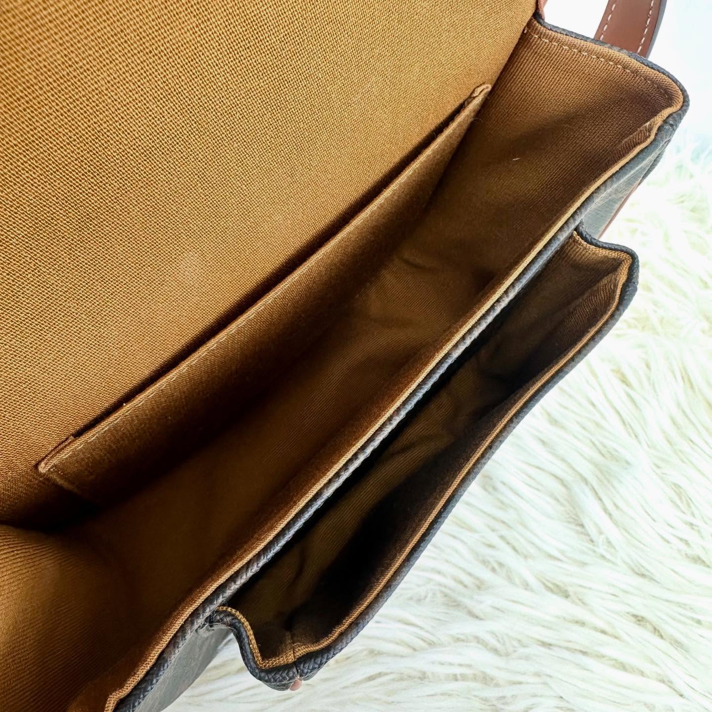 CELINE 🤍PRE OWNED Triomphe Folco 啡色馬鞍包 🤎