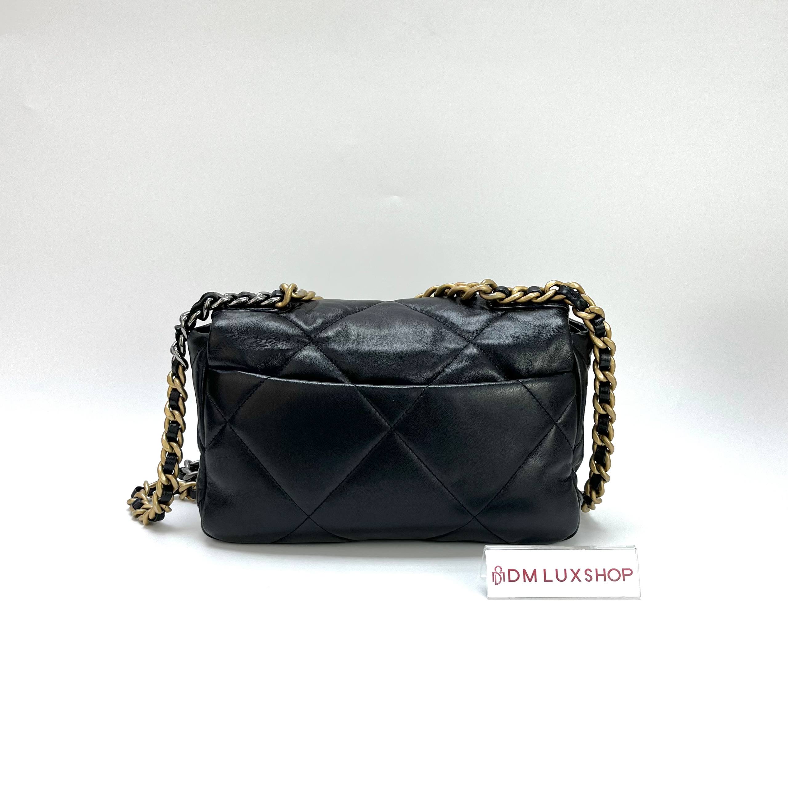 Chanel 19 Black Small GHW (Microchip)