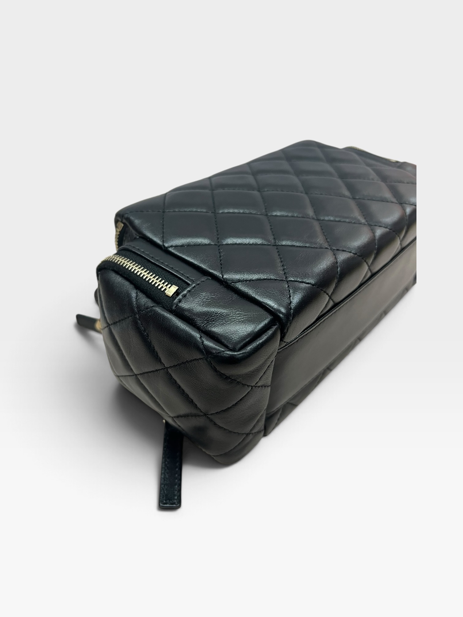 Pre-Owned Chanel Multi Pocket Vanity Case/Product Code: 102301