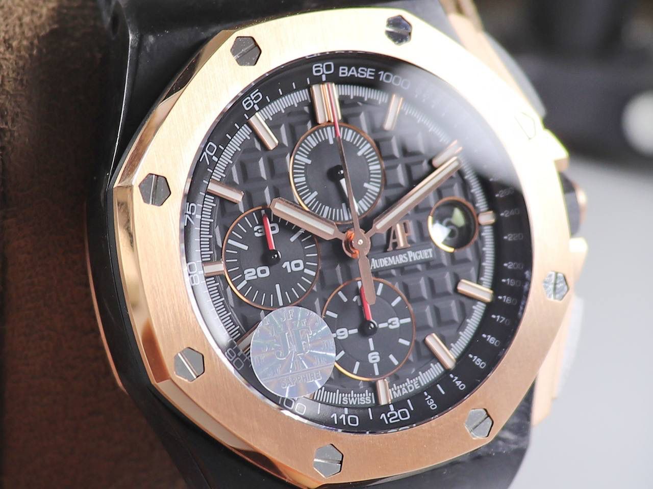 A P26400 马会女王杯限量版 皇家橡树 锻造碳 搭载复刻原版CAL.3126机芯 直径44mm 🔥市面上最顶级版本的超级复刻🔥💯