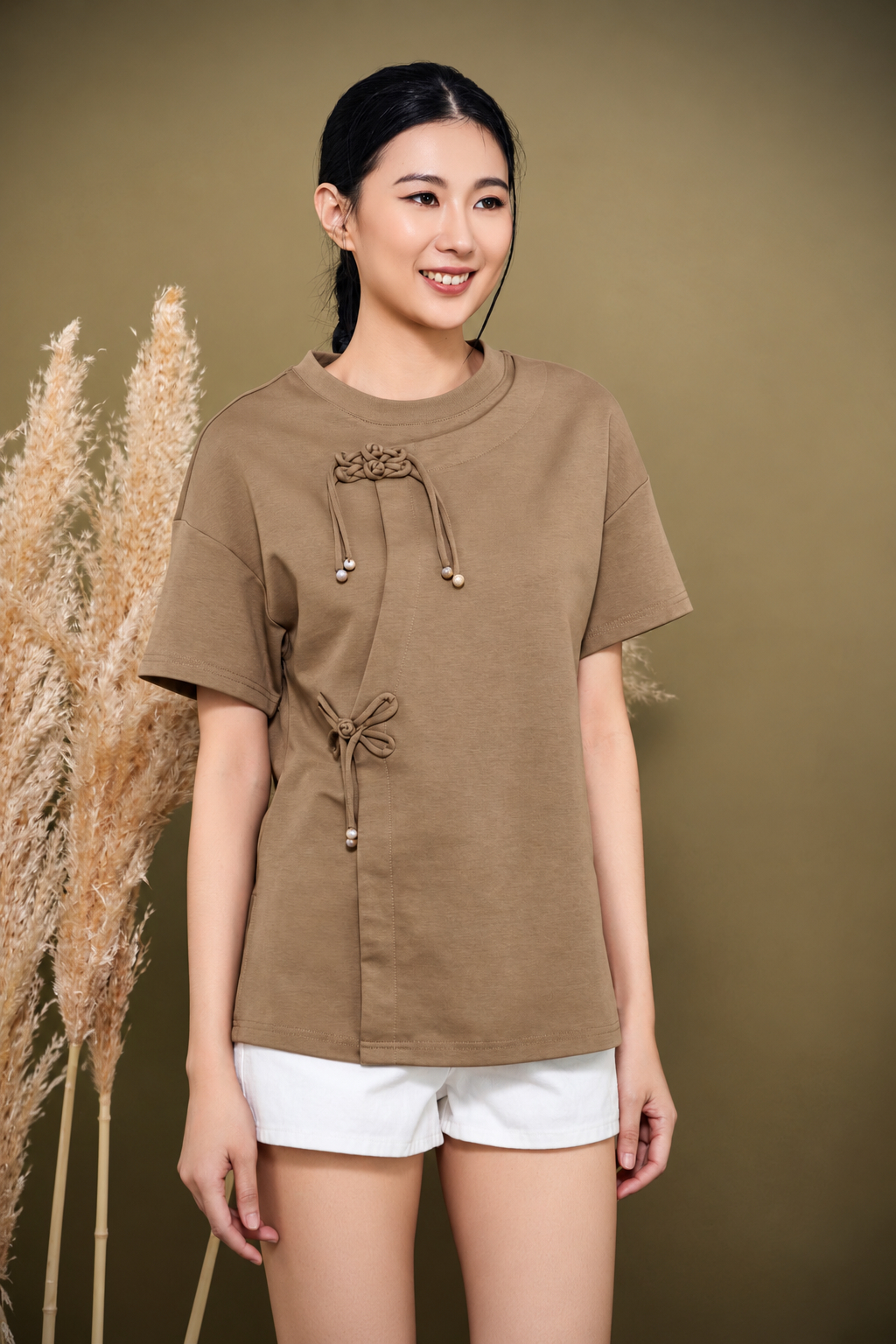 CB2789 Oriental Knot Detail Relaxed Knit Top