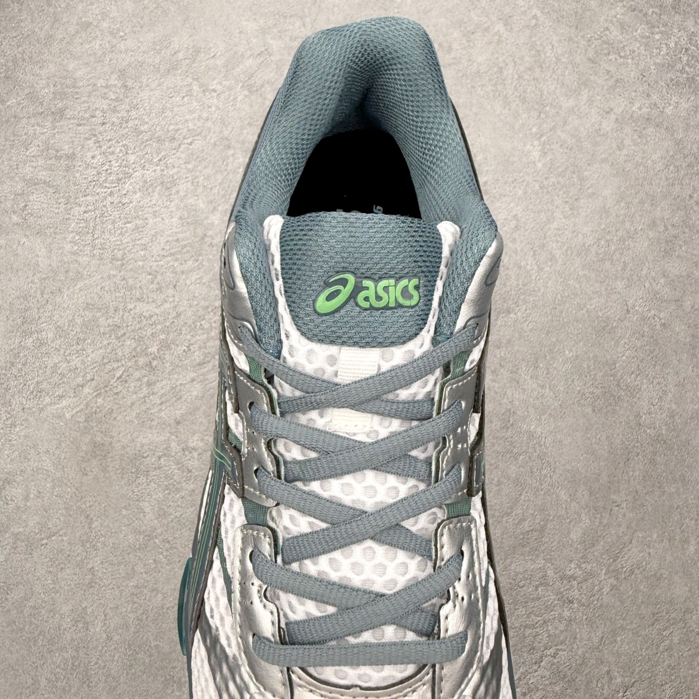 Asics Gel-Cumulus 16