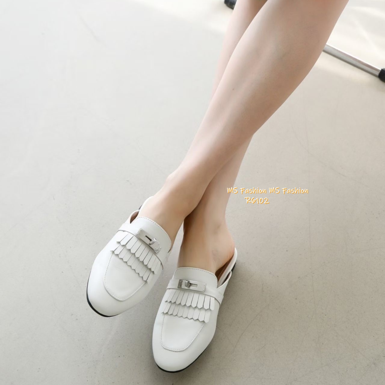 R6102 韓國🇰🇷真皮soso後拖