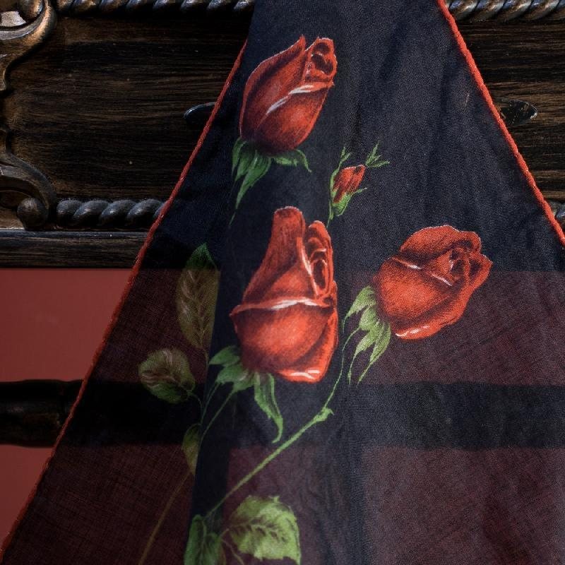 C.a. 1960s German Romantic Rose Print Handkerchief (EV387) (R)