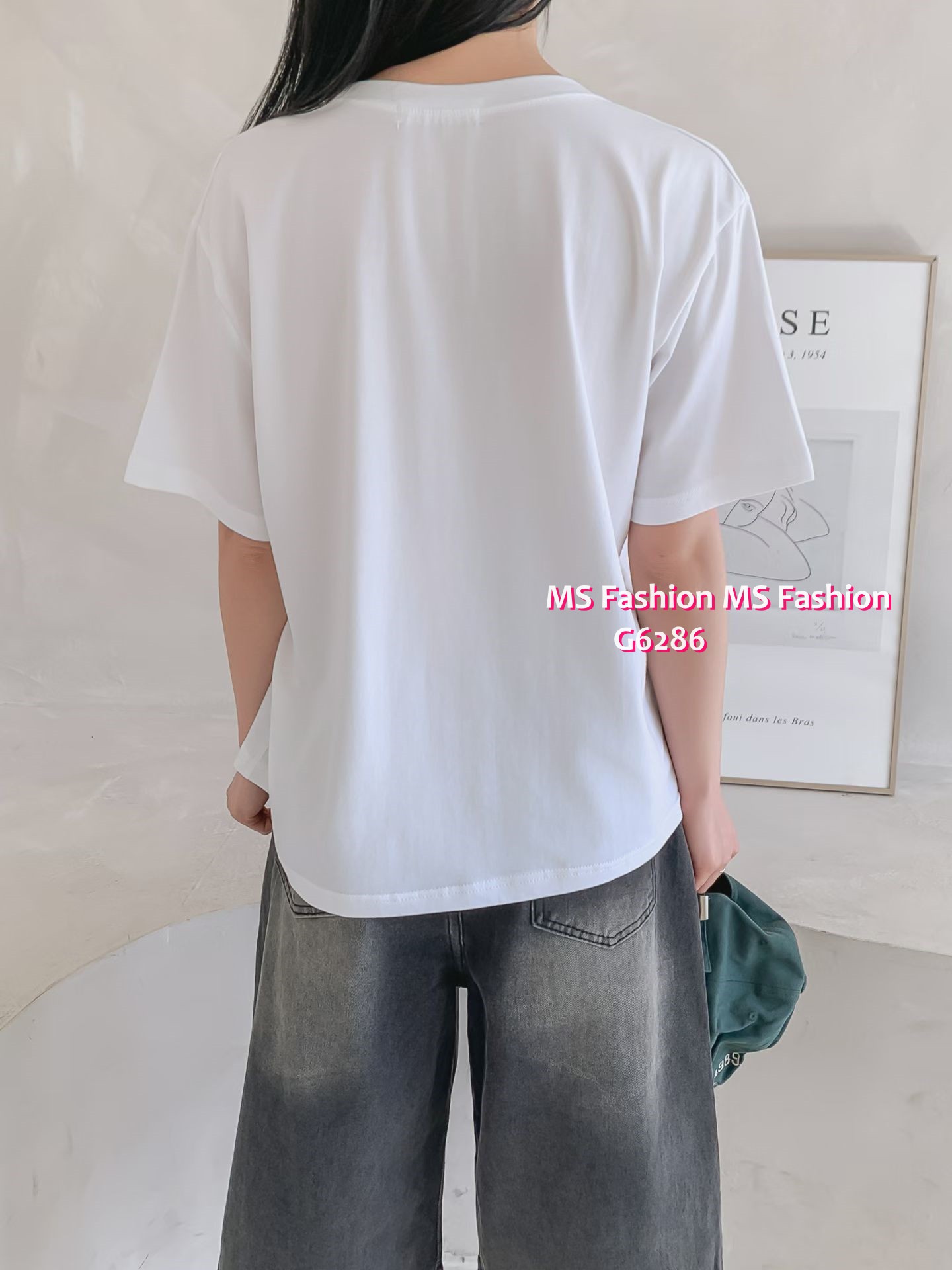 G6286 韓國🇰🇷靚字母print top