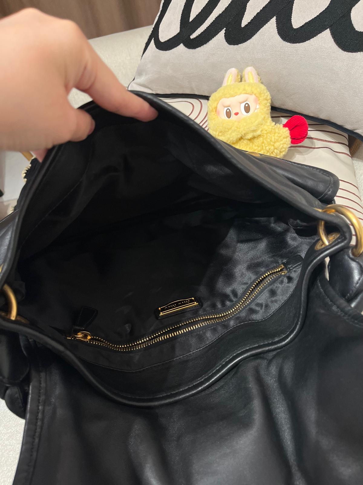 Miu Miu 2Way Shoulder Bag 黑色金扣 100%Authentic, 92%New ✅Dust bag