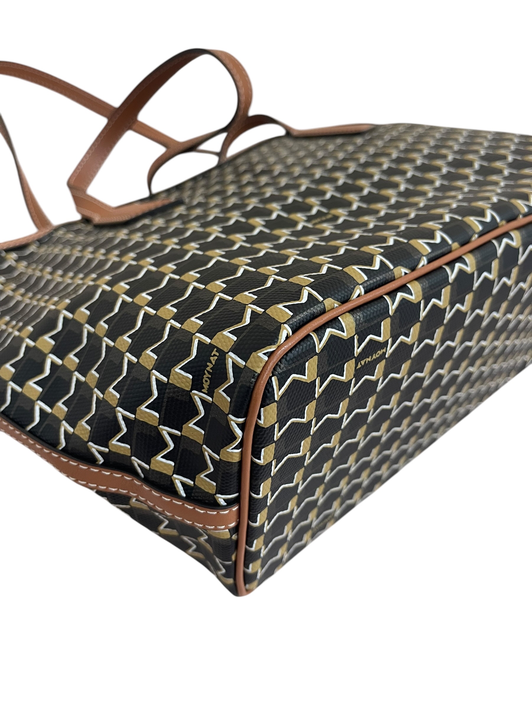 Pre-owned MOYNAT M Tote MM / Product Code: 062101