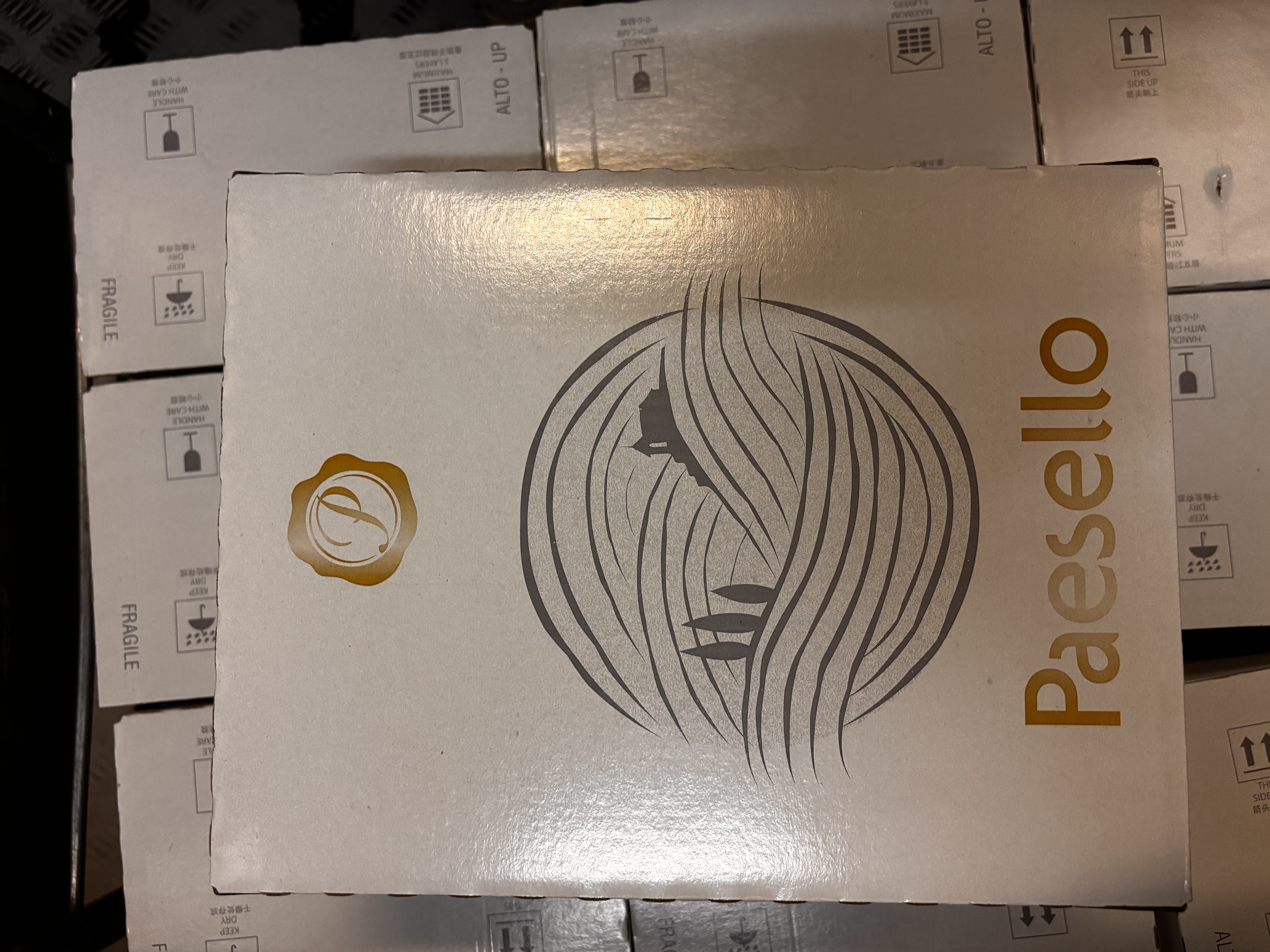 Paesello White / Red  Table Wine  11.5% alc. Italy (1 x 6 x 750ml) C2CAV4499PS
