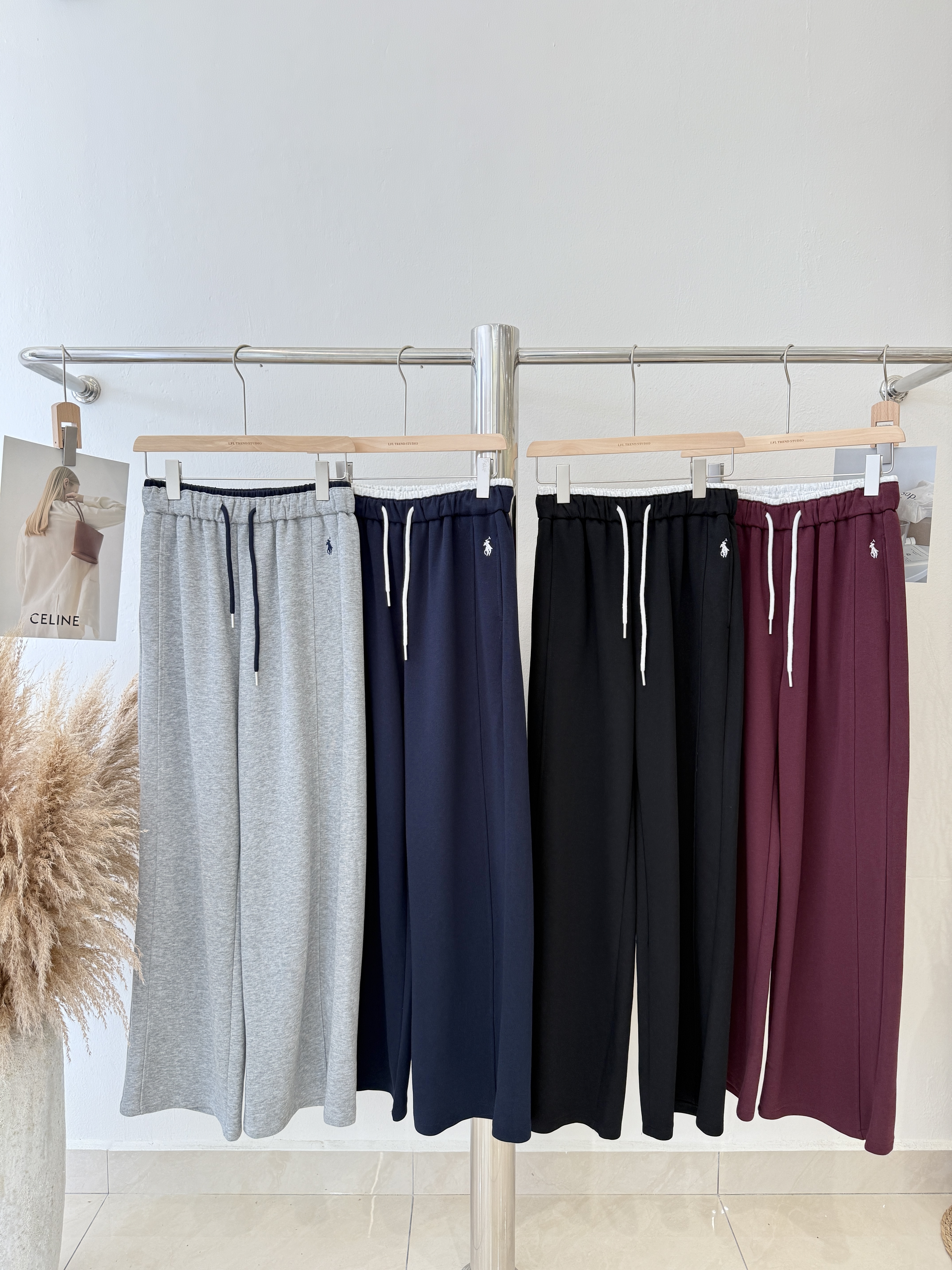 6845 爆款百搭小马刺绣长裤