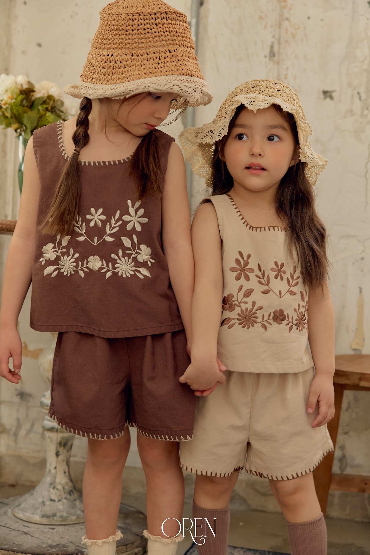 ☀️預訂 韓國直送☀️🇰🇷Oren花卉刺繡背心短褲上下套裝