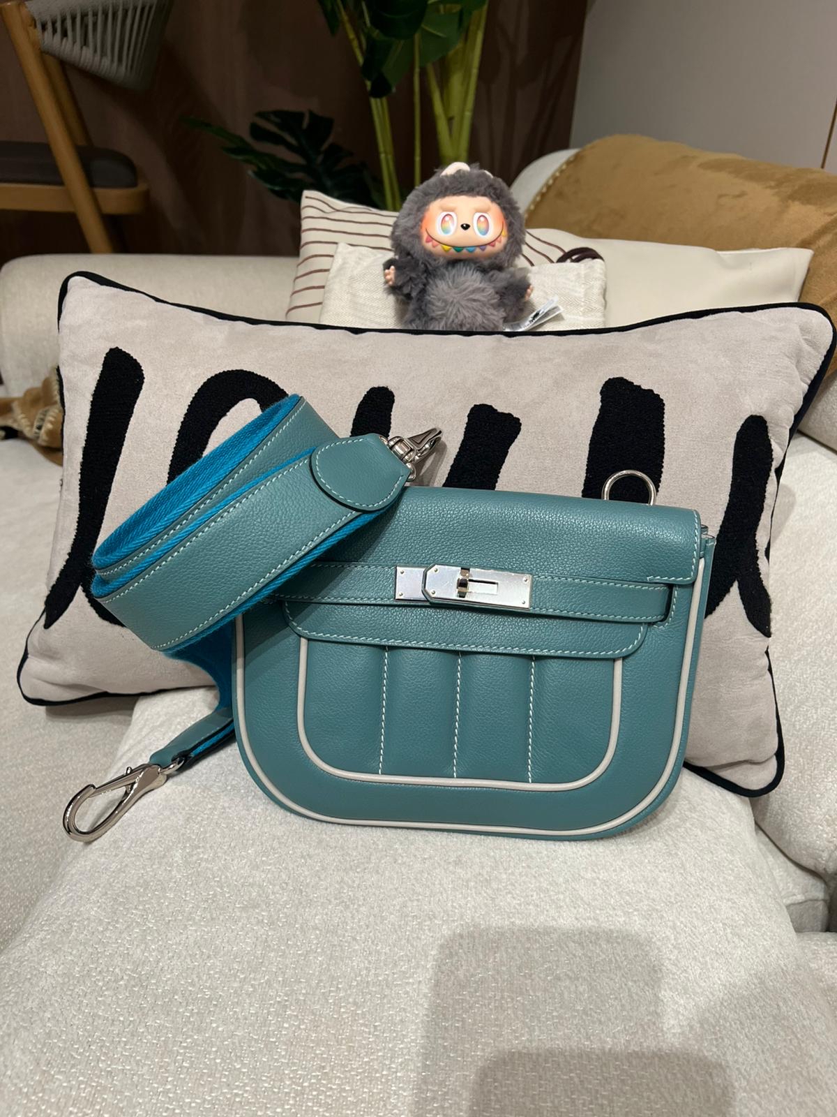  Hermes berline mini Calfskin 21cm 100%Authentic ,95%new✅dust bag✅box 