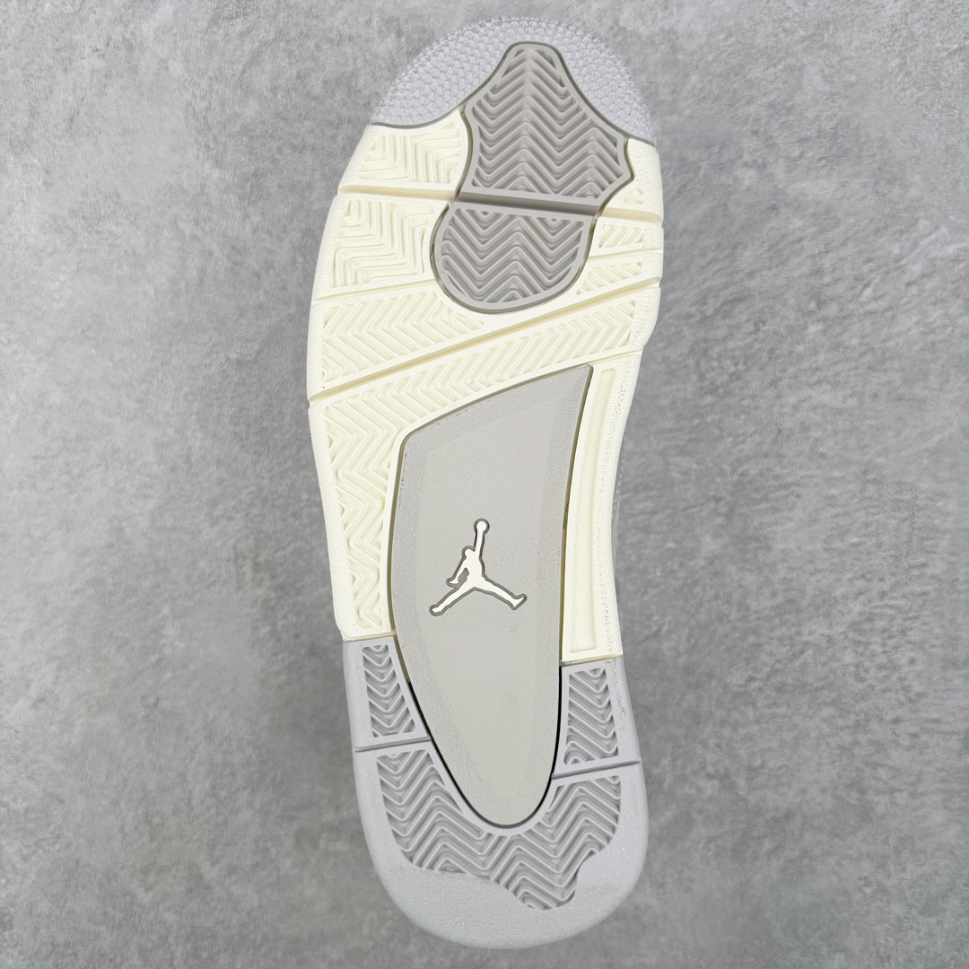 Air Jordan 4 Retro "Frozen Moments" AQ9129-001