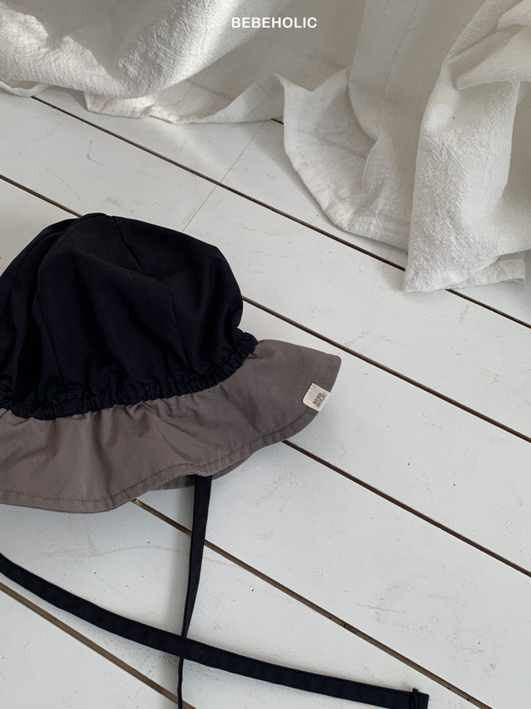 🌸預訂 韓國直送🌸🇰🇷BEBEHOLIC三色標籤拼色綁帶休閑嬰兒帽