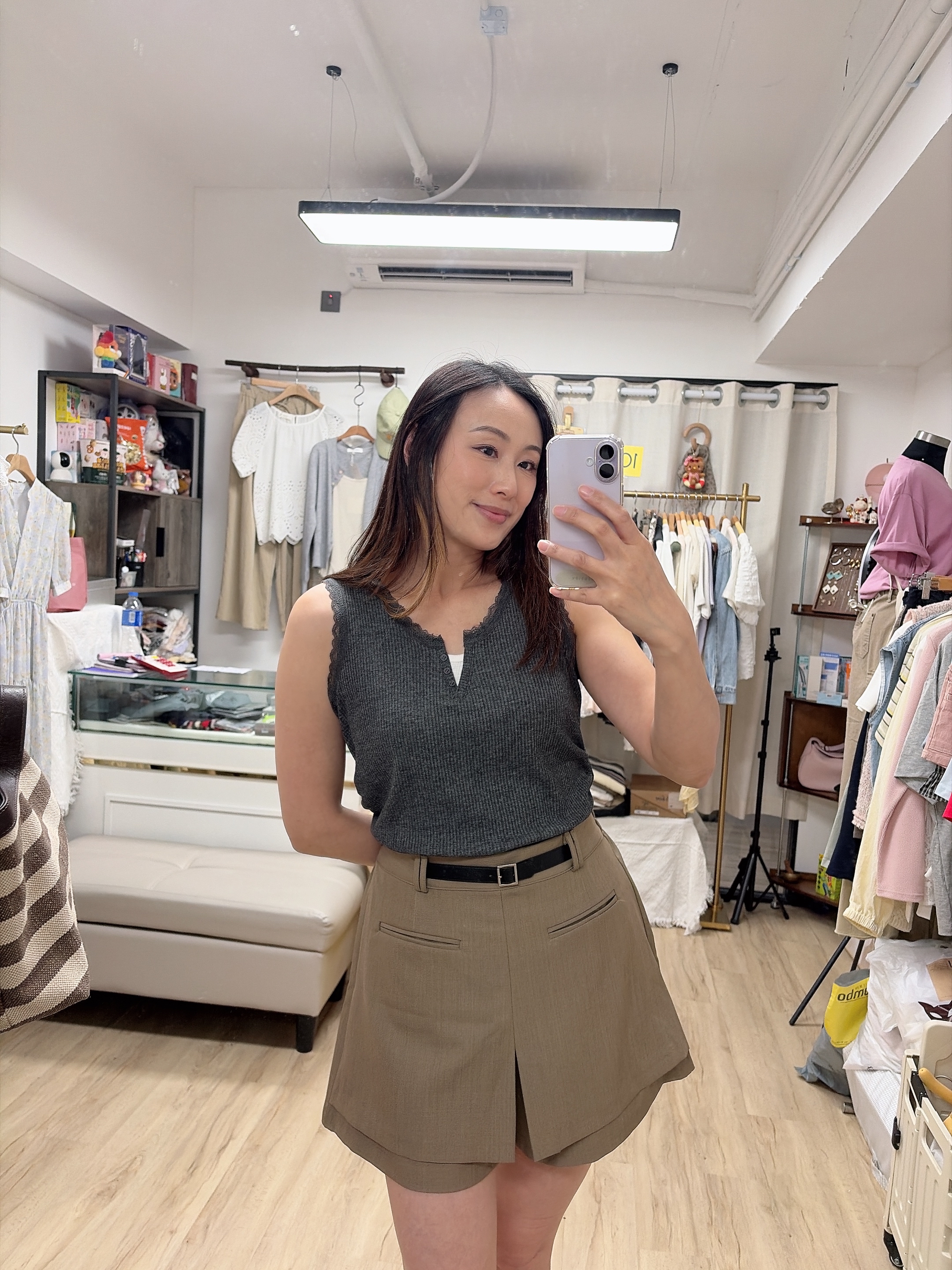 Lace 邊顯瘦背心