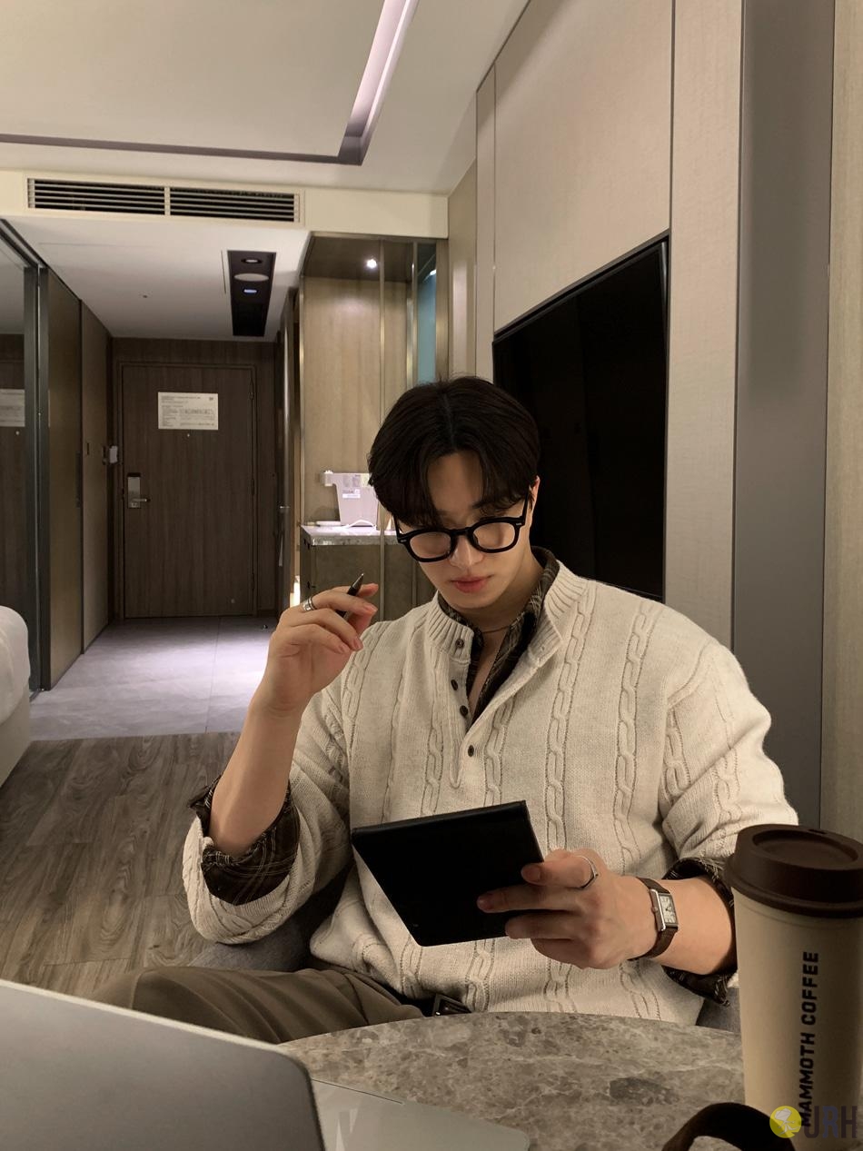 【100%保證韓國直送】經典亨利領鈕扣麻花織寬鬆針織衫 [5 color] RL114802