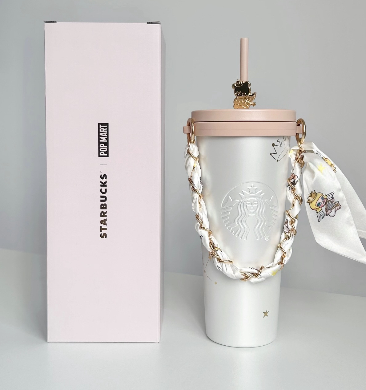 Starbucks中國限定 X Popmart   Starbucks中國限定 X Popmart Molly20周年軟雪星夢聯名系列Molly小天使不銹鋼杯吸管杯860ml 