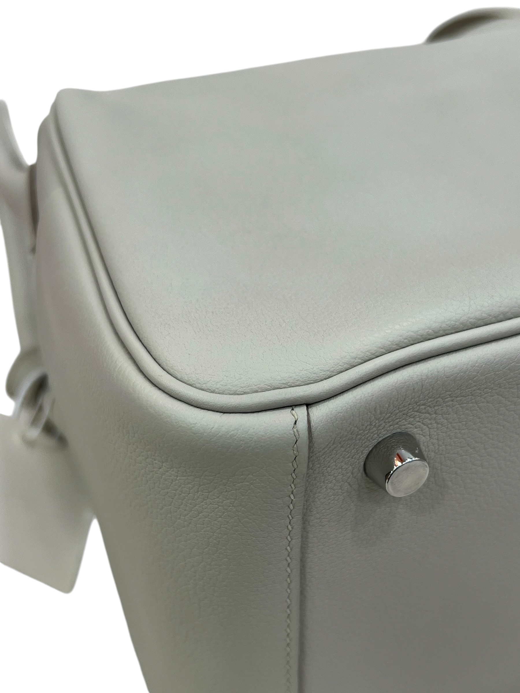 Pre-Owned HERMÉS Lindy 26 Stamp A / Product Code: 071703