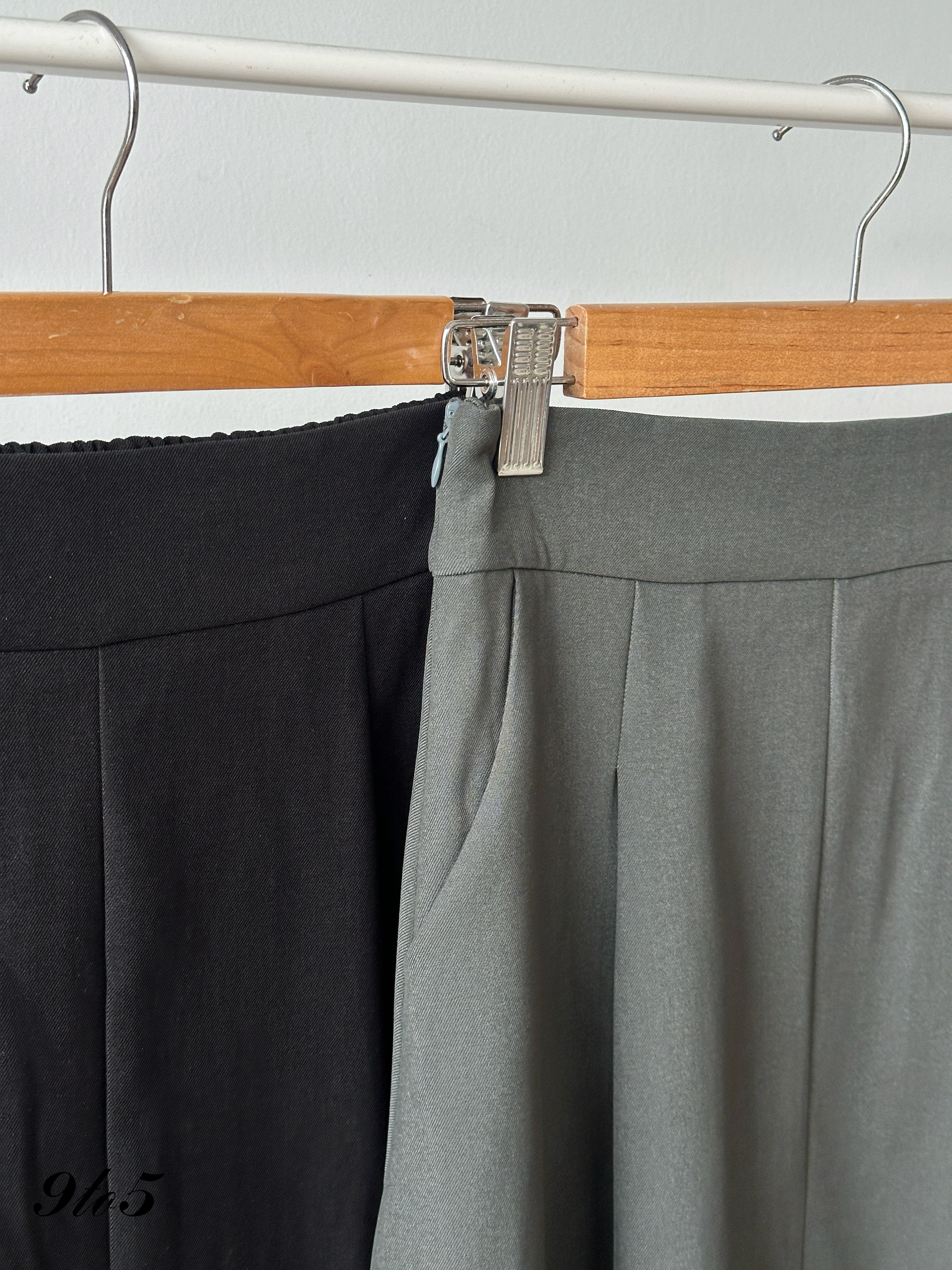 S2001 Front Slit Midi Skirt - 3 Colors 