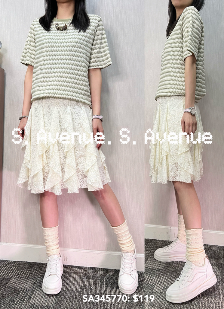 SA345770: 短袖繡色邊間條top