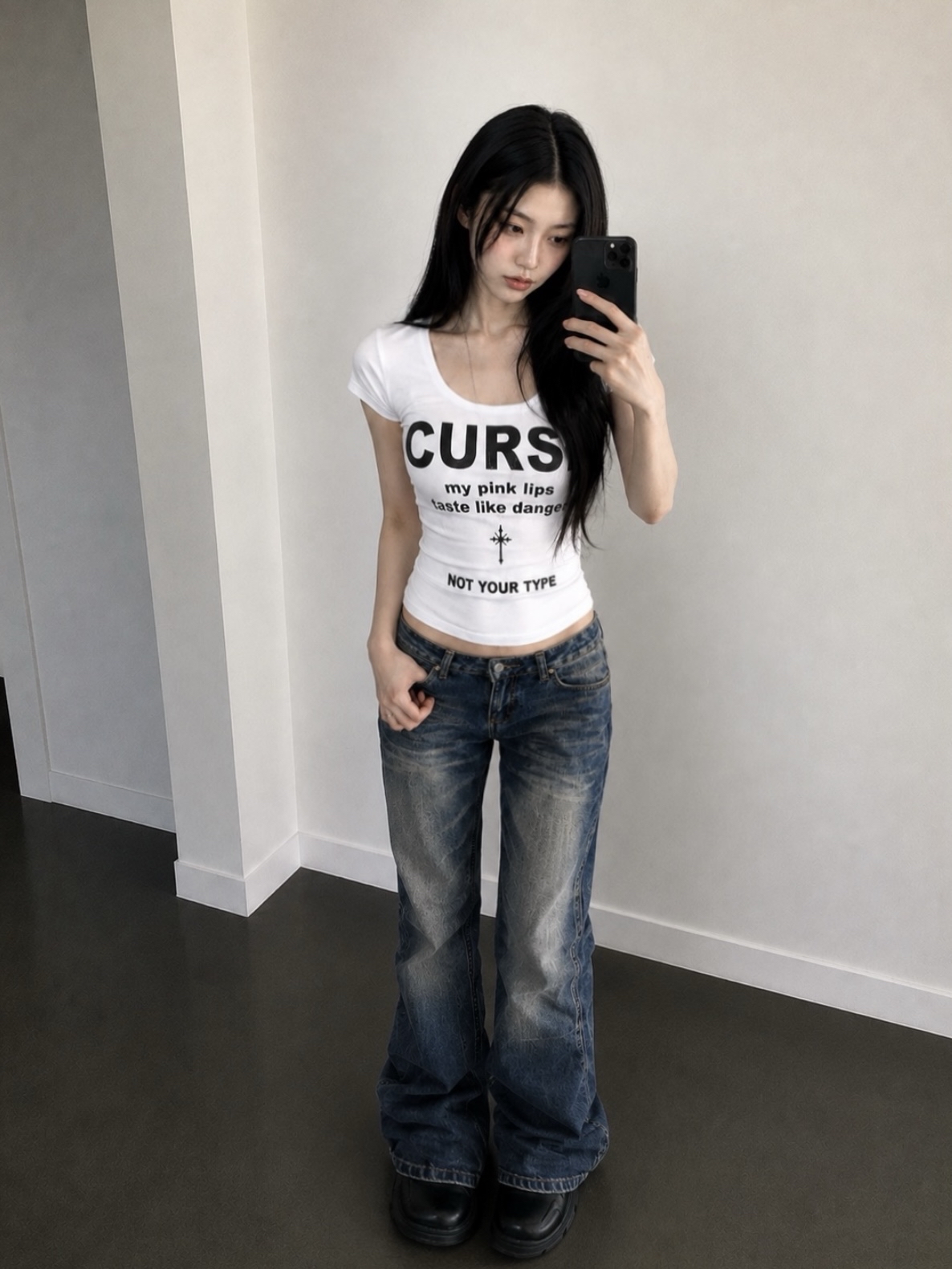 Slim Fit Scoop Neck Graphic Top