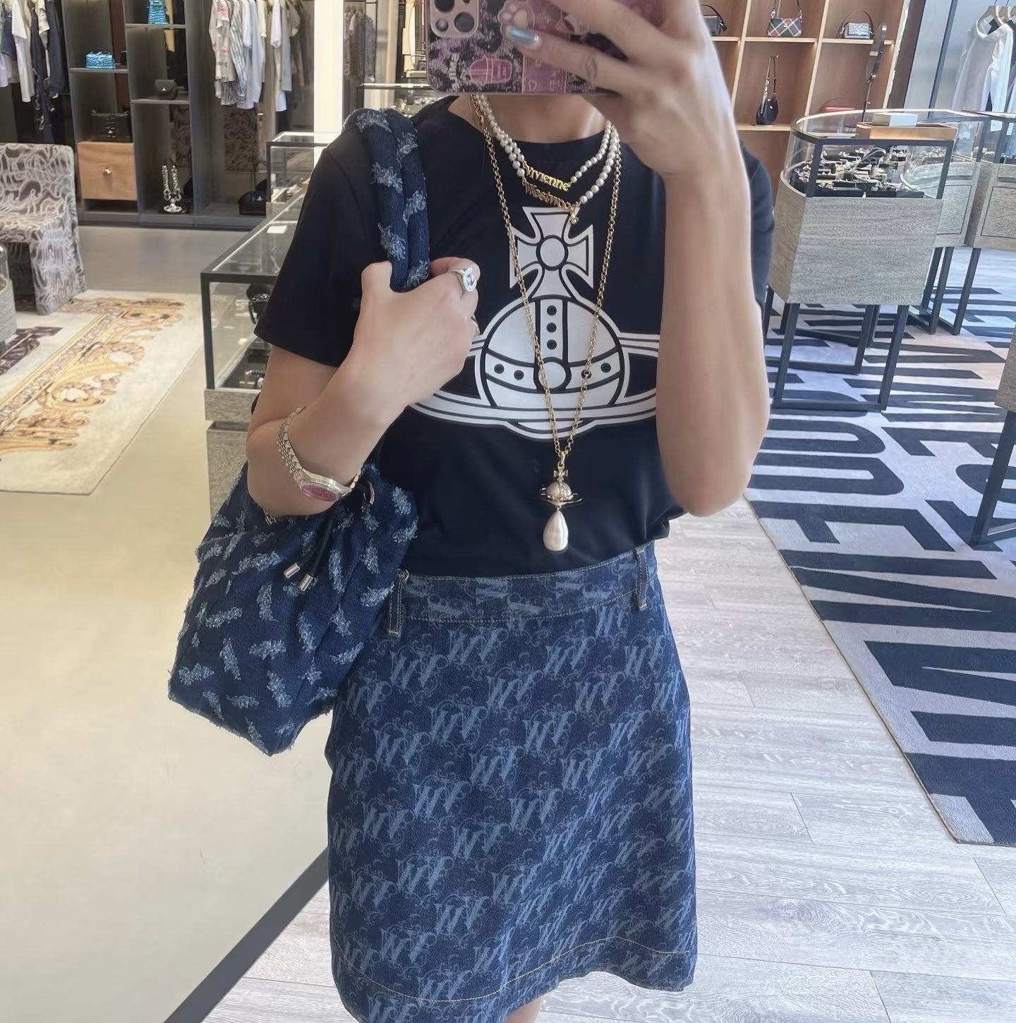Vivienne Westwood 黑色土星🪐Tee