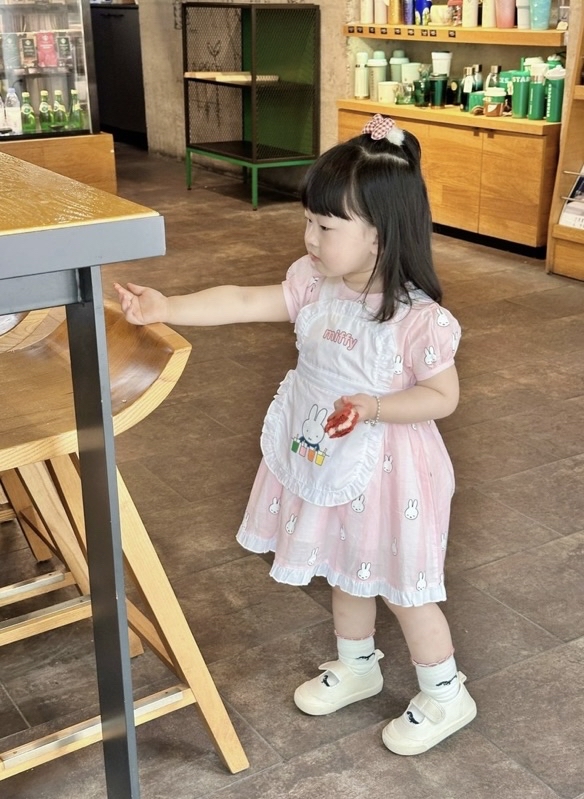 A0068 Miffy圍裙粉色連身裙