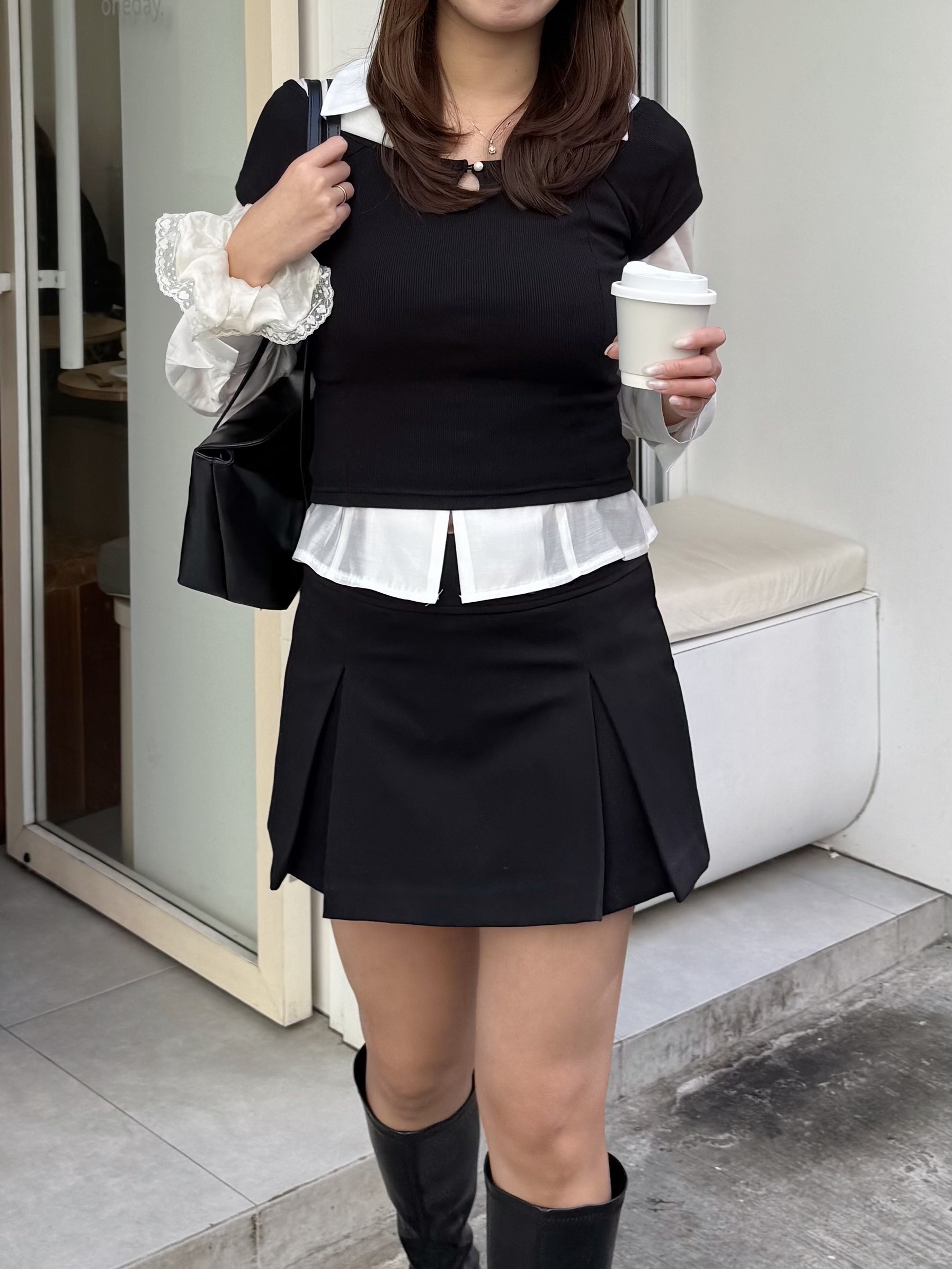 簡約大U領幼坑紋短袖上衣