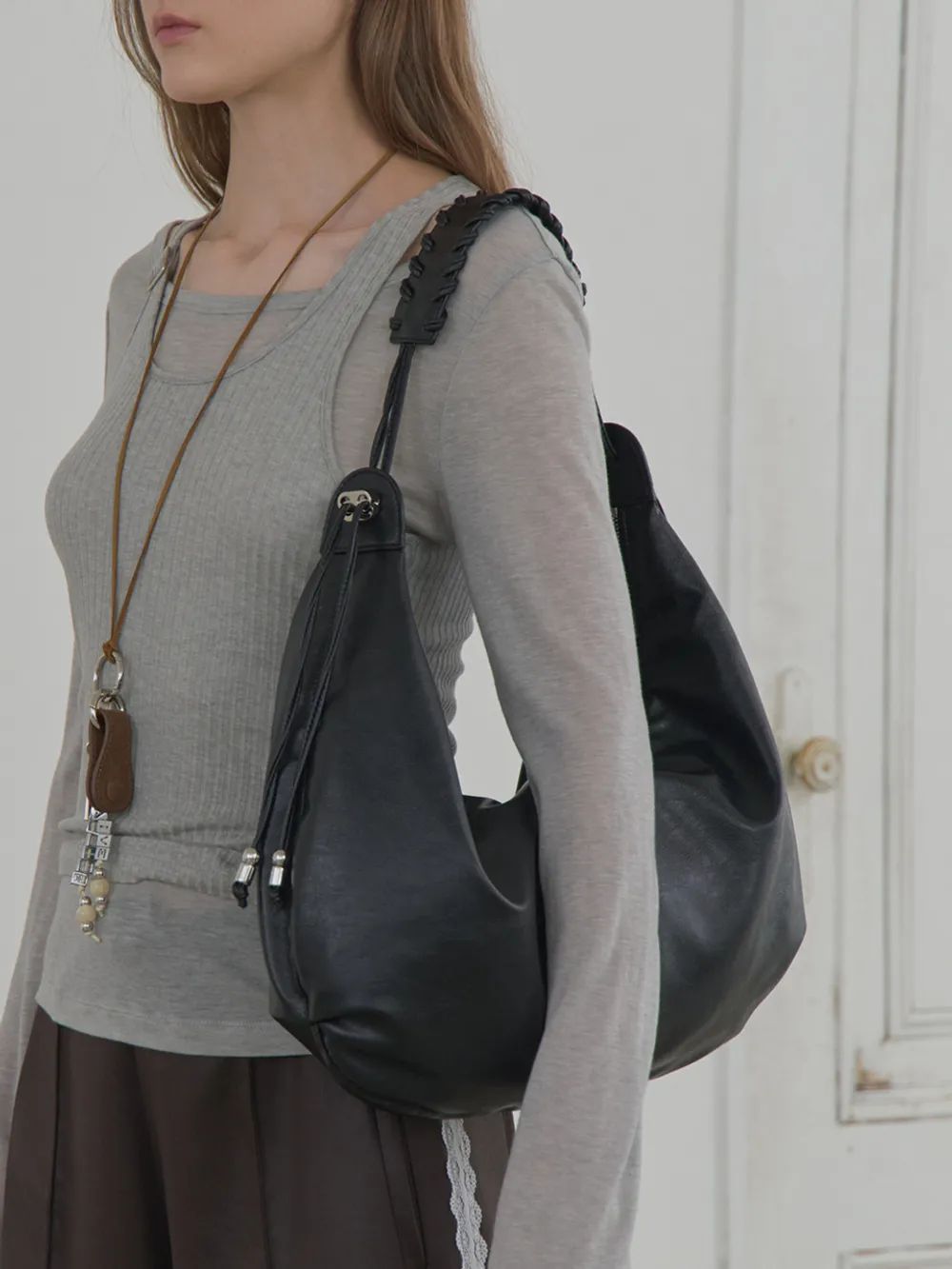 <預訂>Raive Beth Shoulder UB5SB080