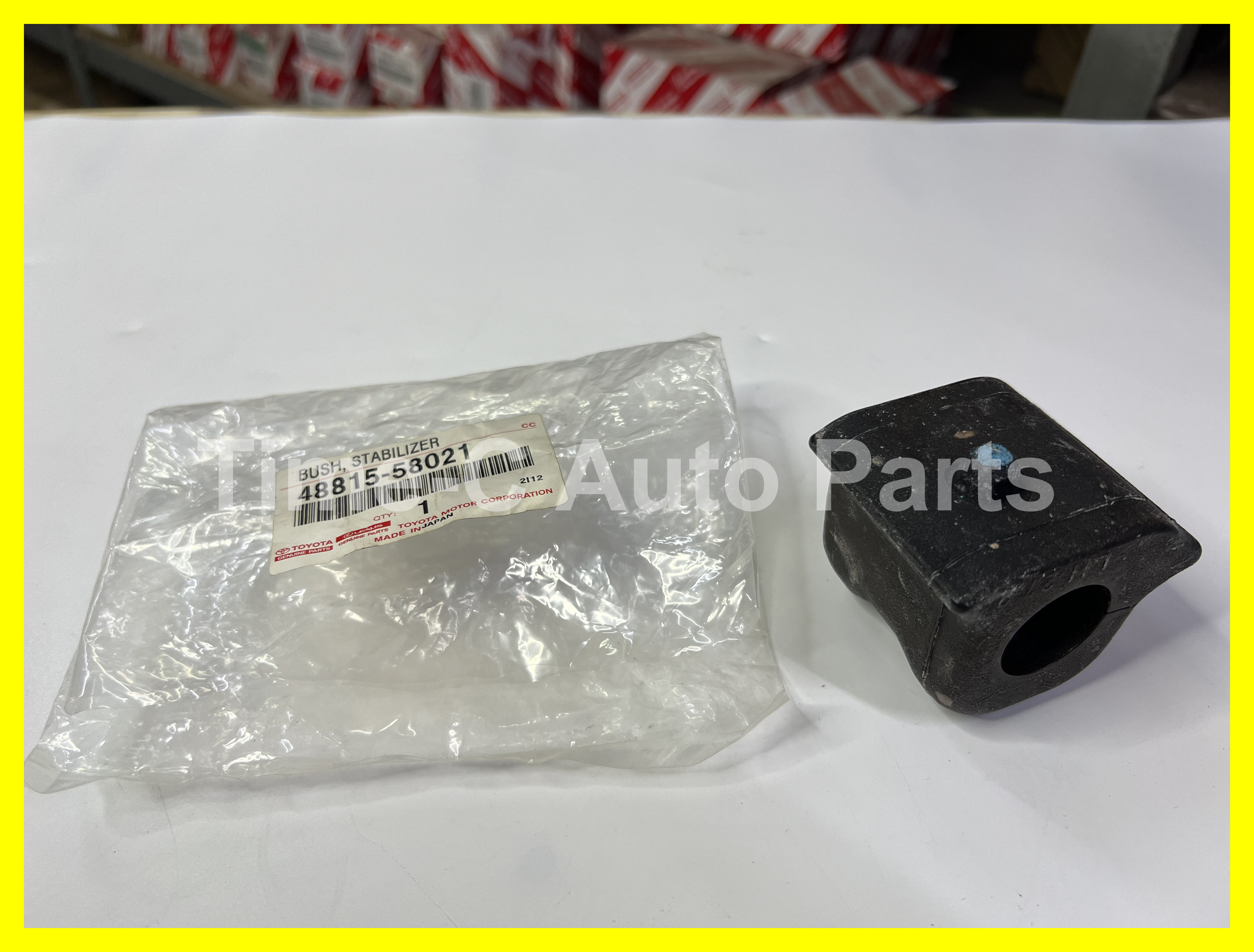 蝦蘇膠(左) 48815-58021 - Toyota Alphard Vellfire 30系