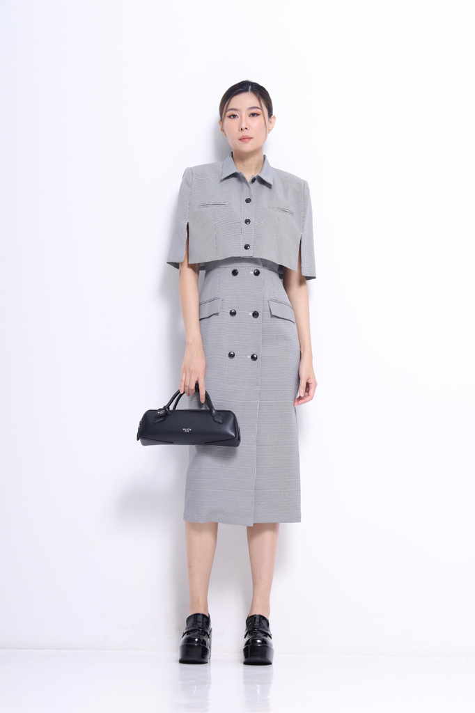 CD2105 Refined Pinstripe Tailored Midi Dress