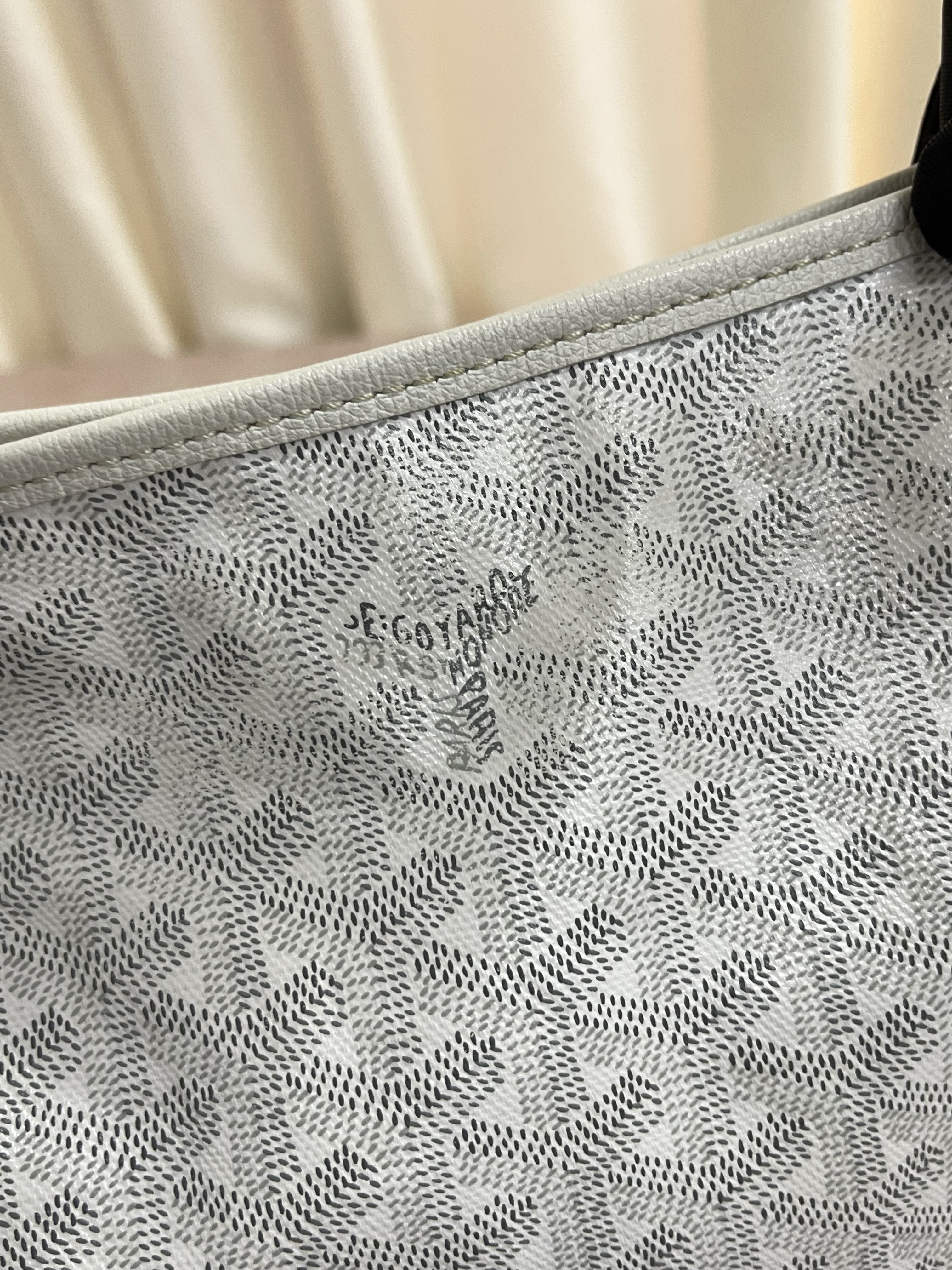 Pre-owned Goyard Hobo Bag / Product Code: 26021603