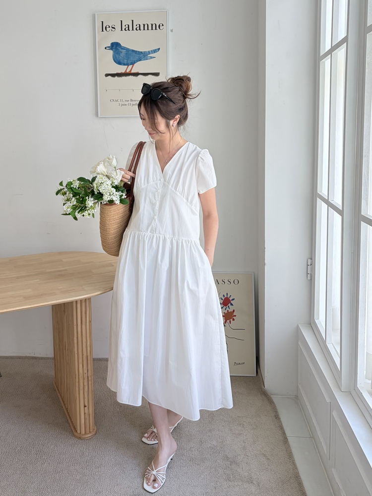 Airy Button Front Long Dress (White)