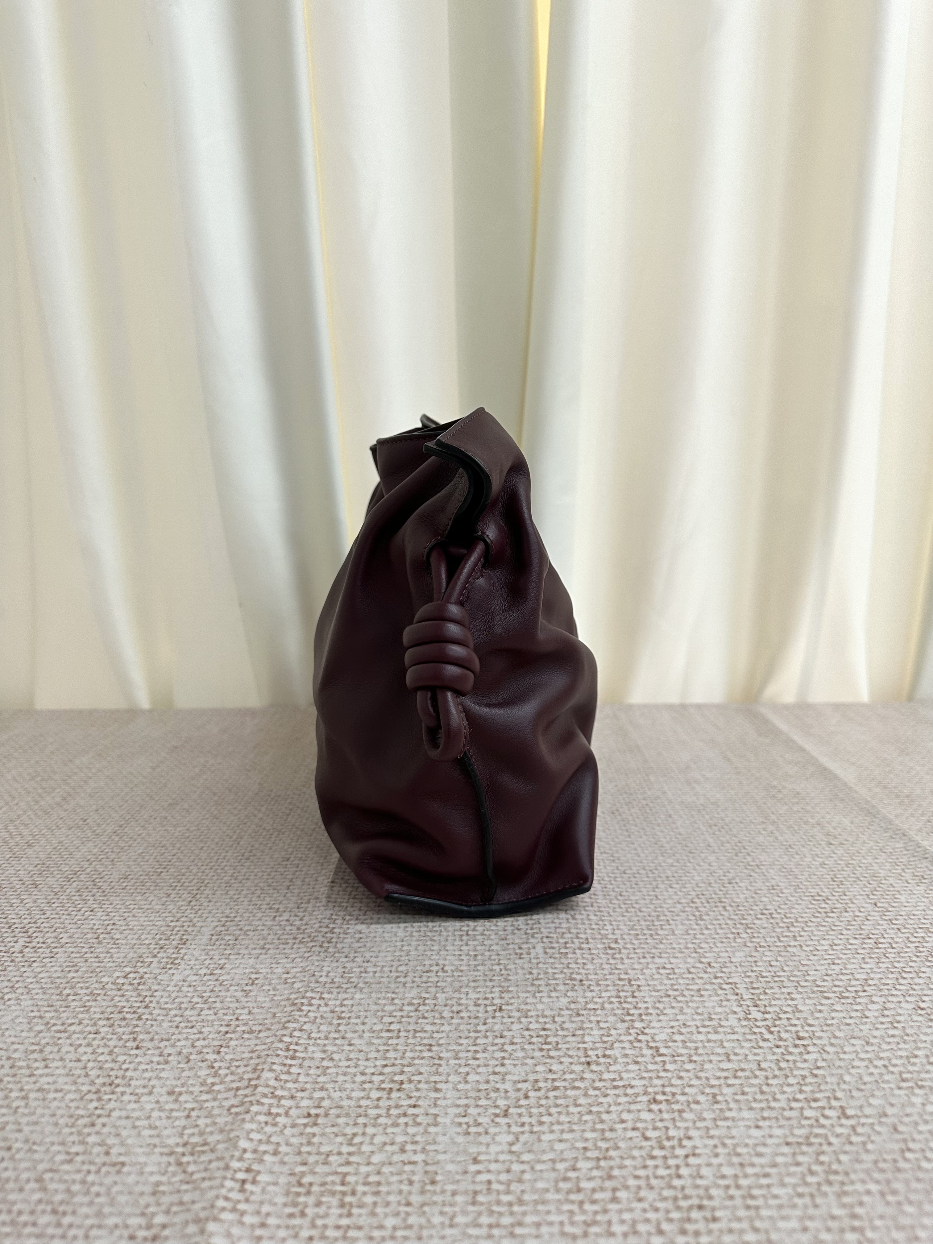 Pre-owned Loewe Flamenco/ Product Code: 26053106