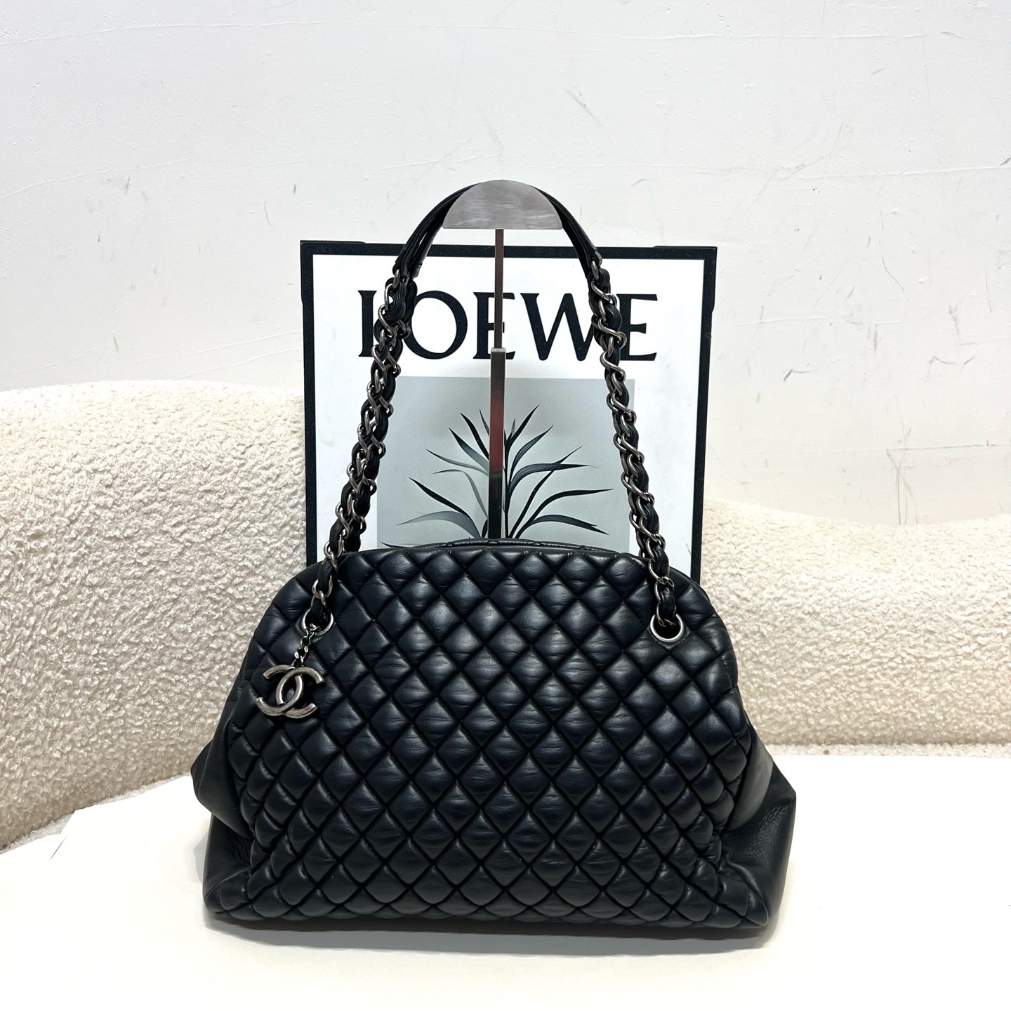 【預訂貨品】Chanel黑色保齡球包