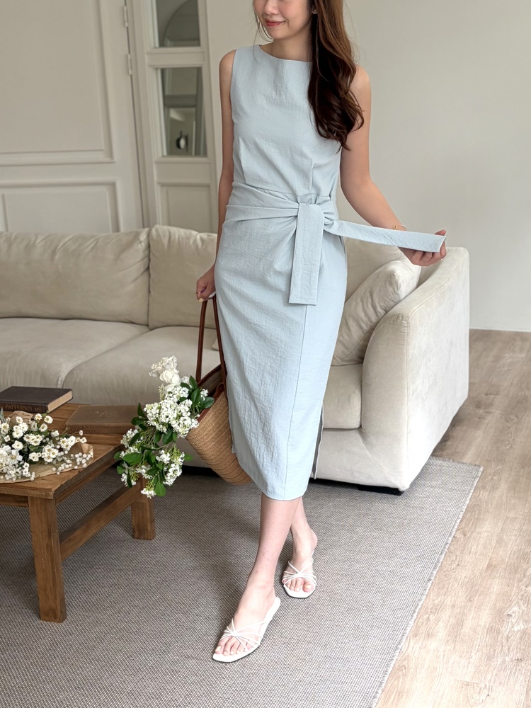 Pastelly Gathered Waist Dress (Blue)