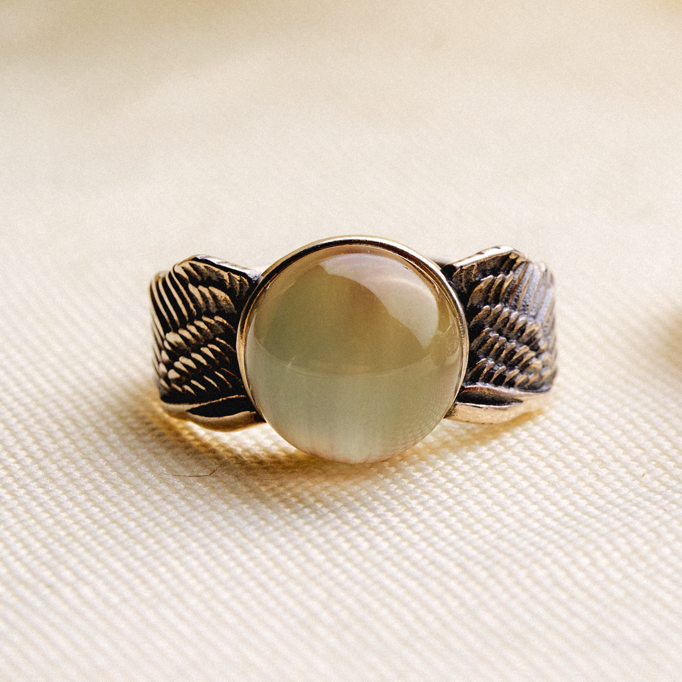 Macaroon Mood Ring