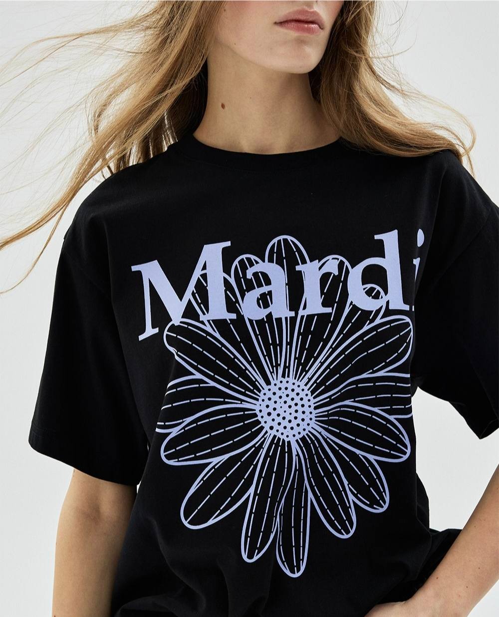 MD86 MARDI: Tshirt Flowermardi