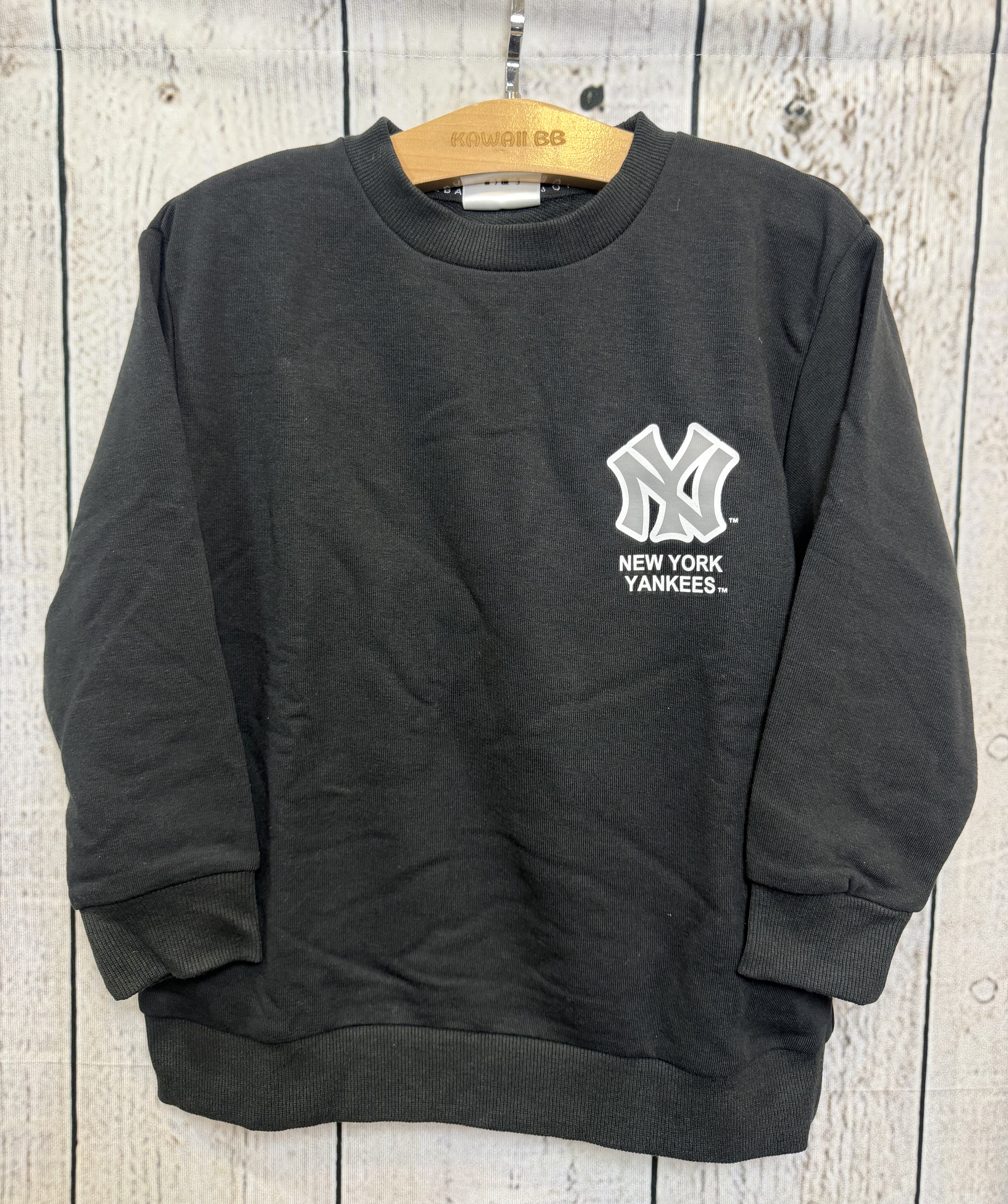 <門市現貨清貨 🈹>MLB NY後圖案圈地料長袖衫(6453M)