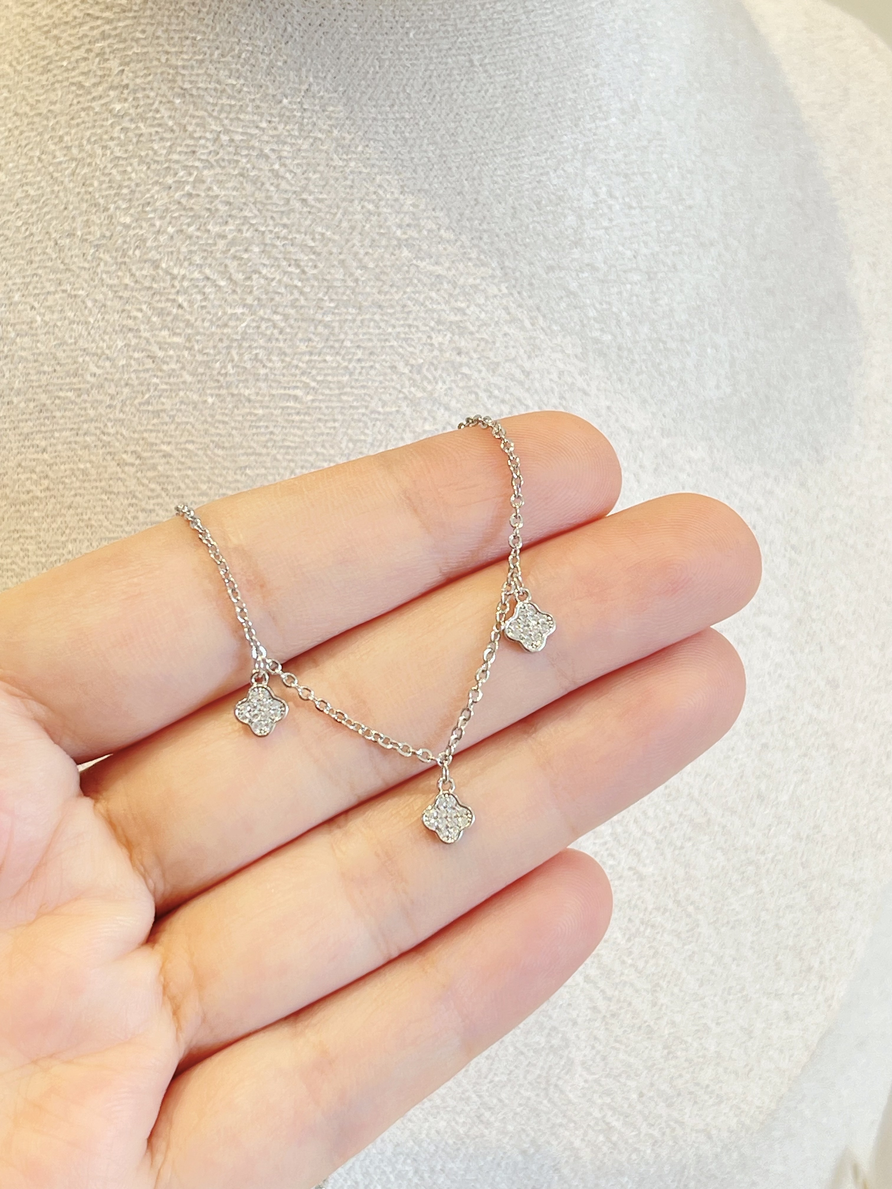 极简风 小巧锆石四叶草镀金项链