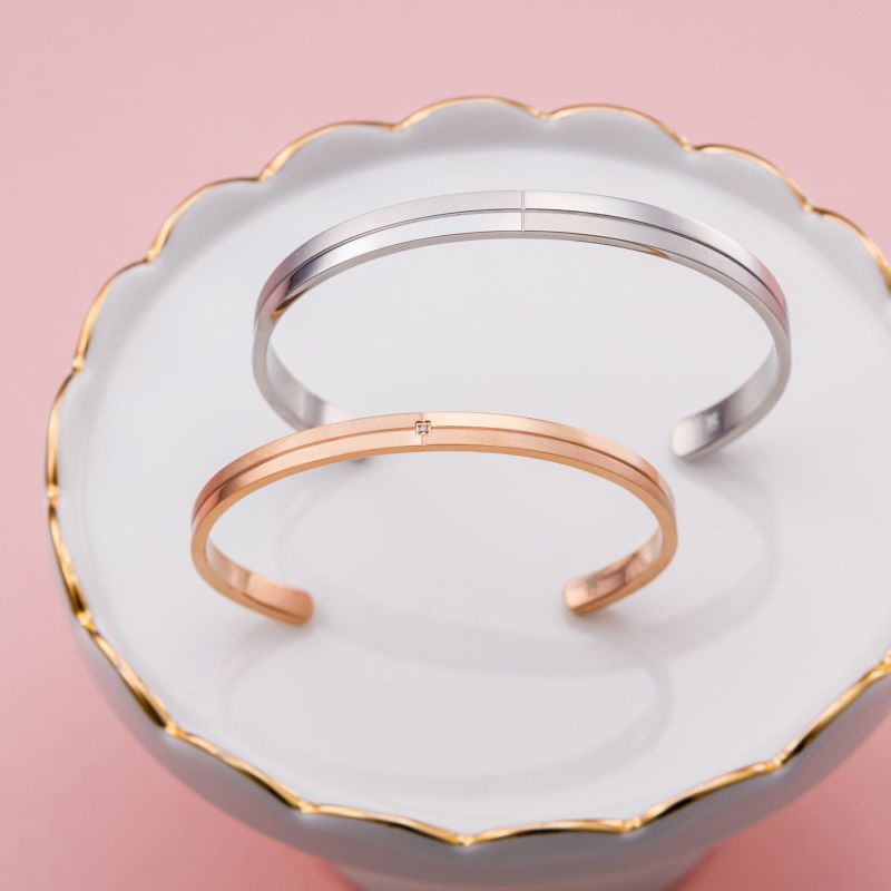 📦訂購 日本限定 White Clover 手鐲 (一對)