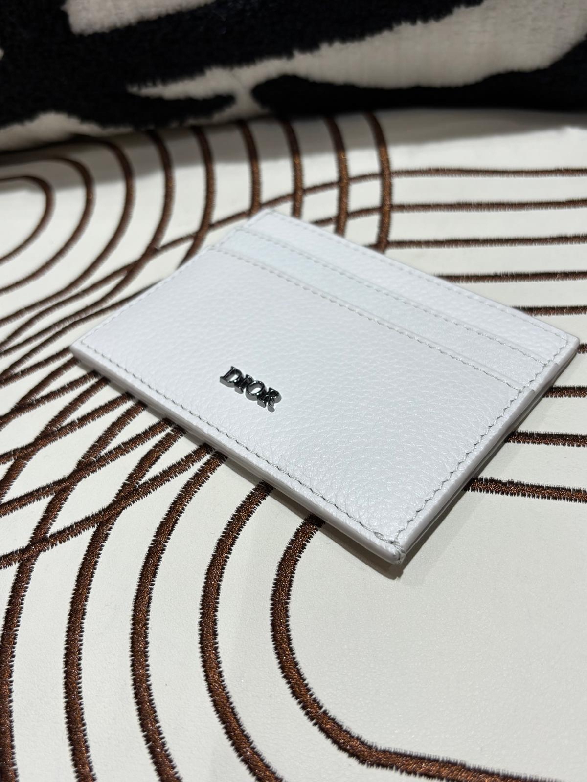 Dior card holder grey 100%Authentic ,99%new✅dust bag ✨✨專門店售價$3800 ✨✨  