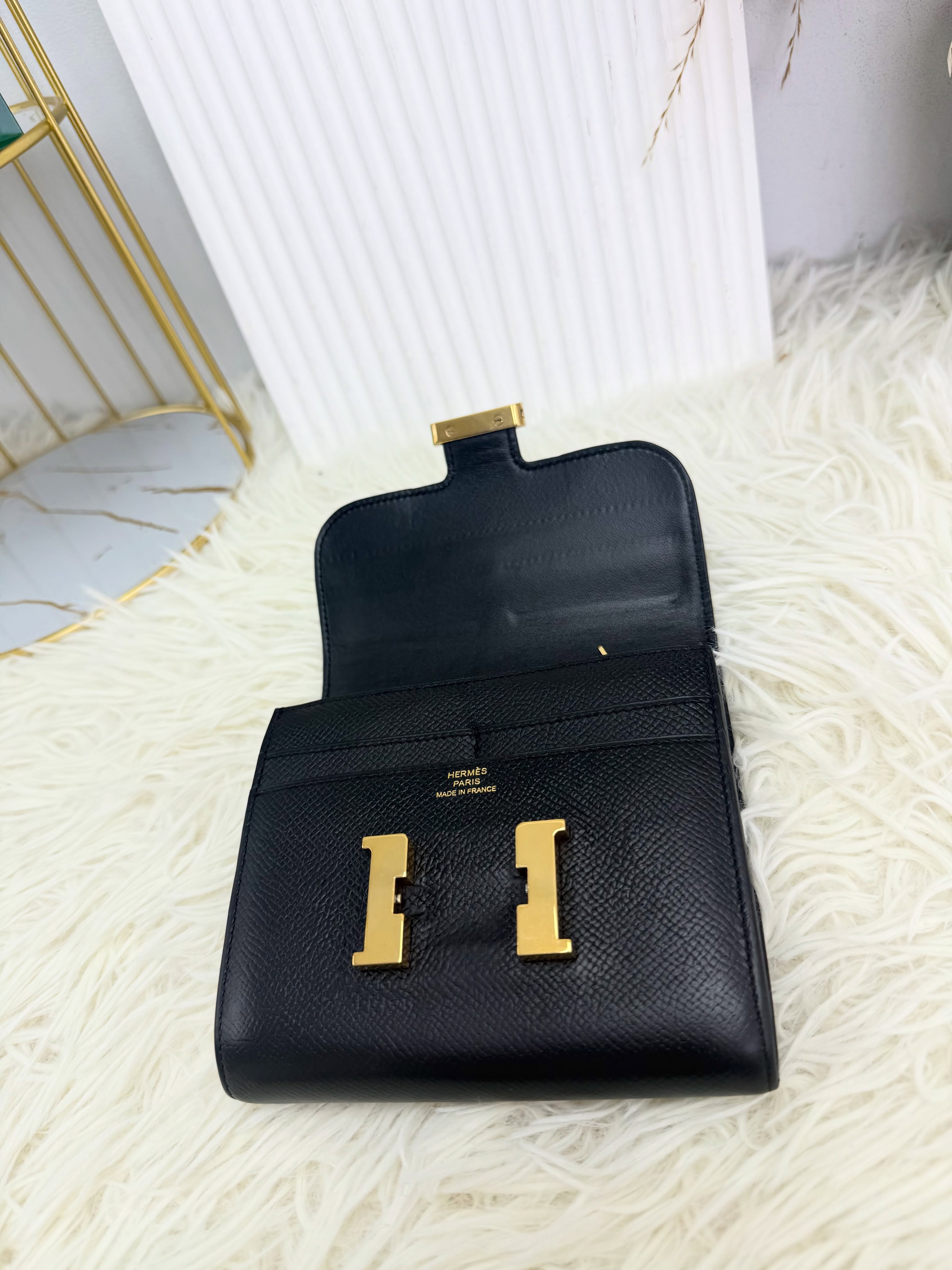 Hermes👜 PRE OWNED 🛍️Constance 黑金扣 短銀包🖤