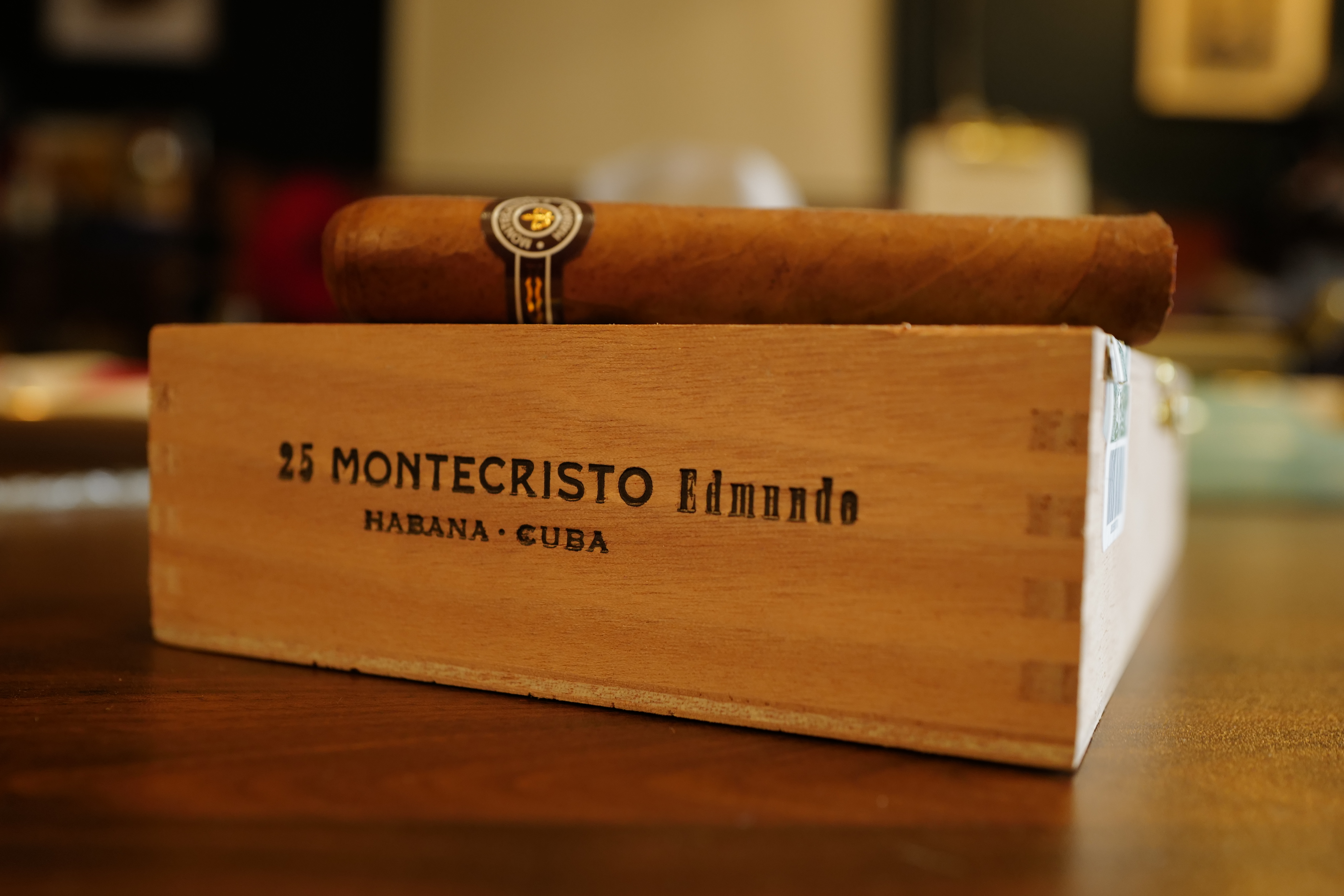 Montecristo Edmundo (蒙特 艾蒙多) 