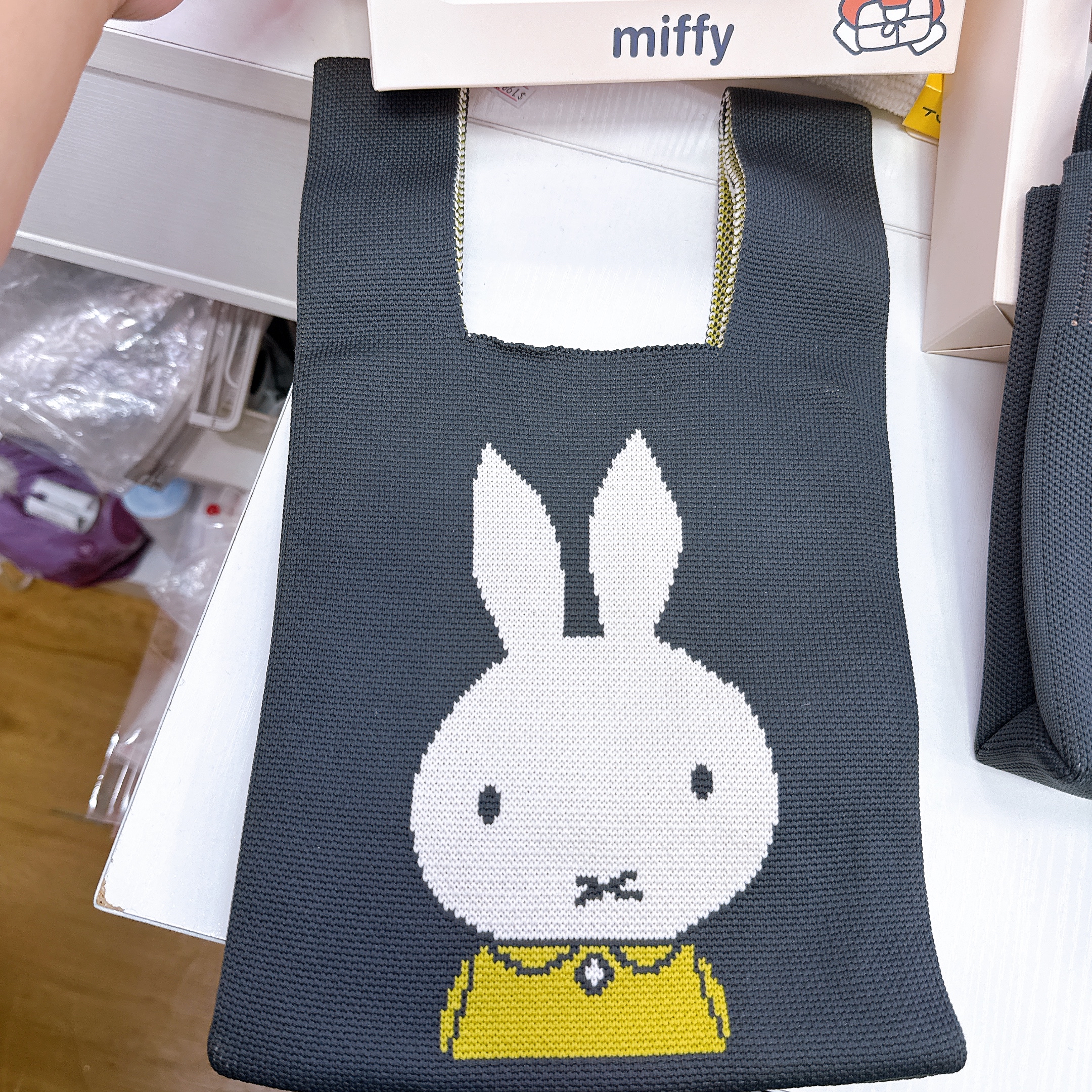 日本直送本店獨家發售Miffy 針織斜孭袋電話袋 袋